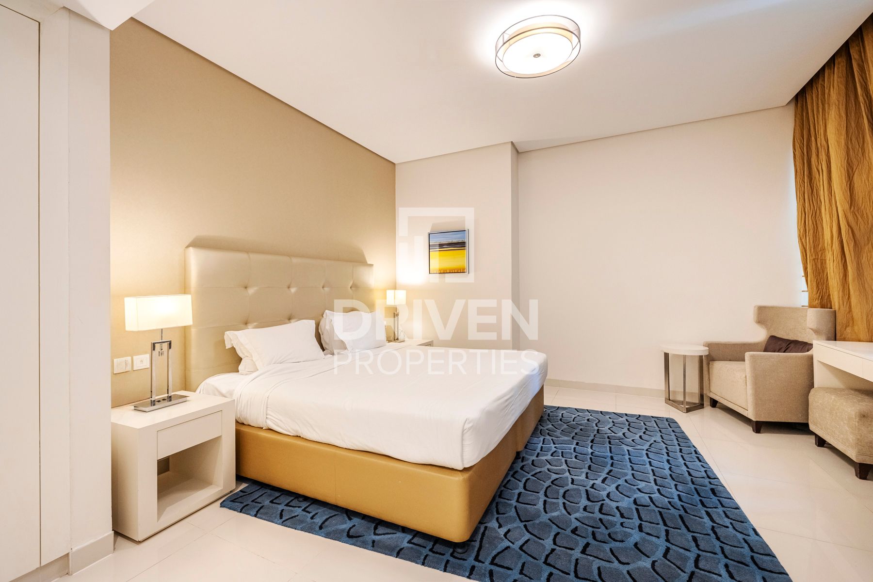 Fully Furnished Canal View Spacious Unit