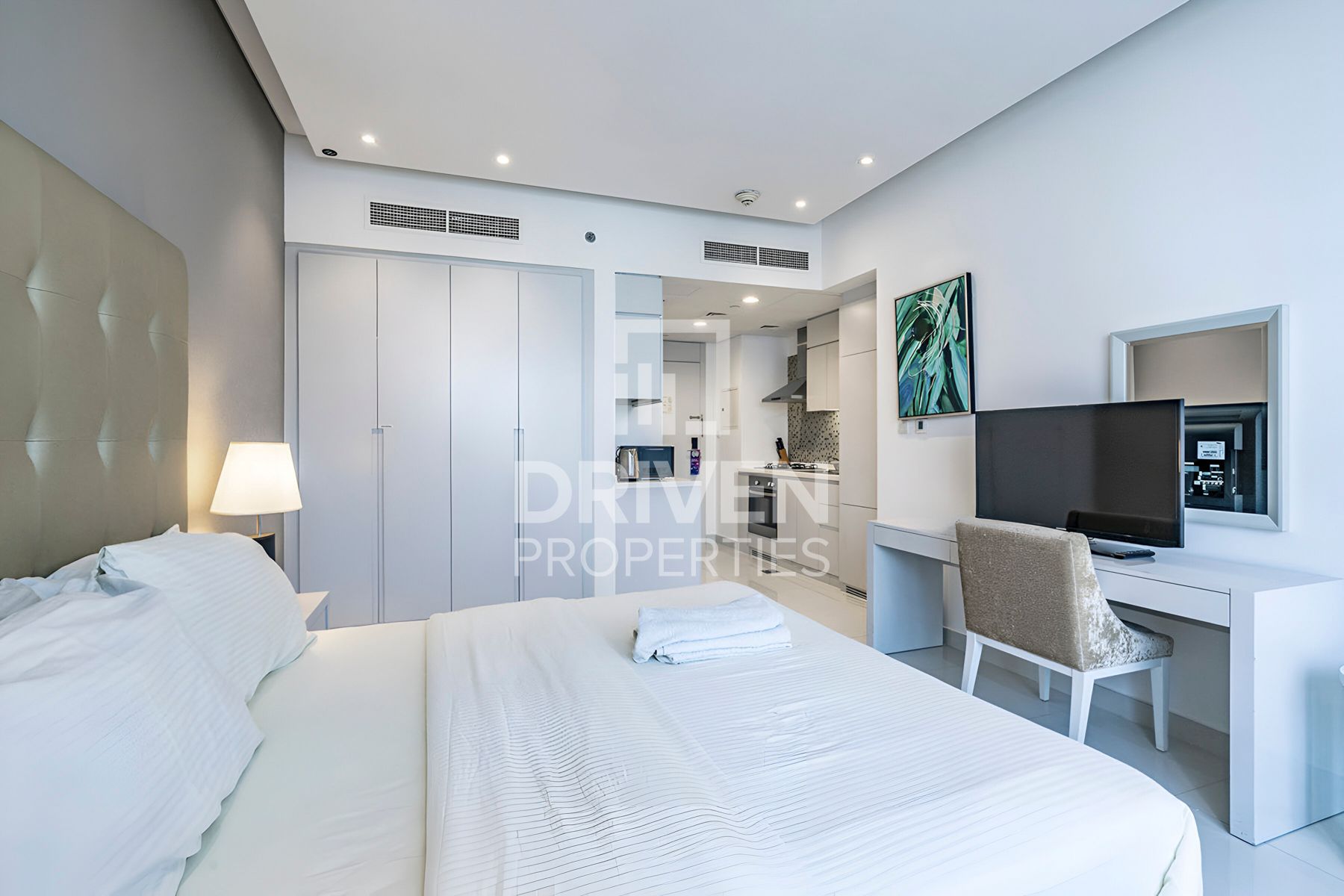 Fully Furnished Canal View High Floor