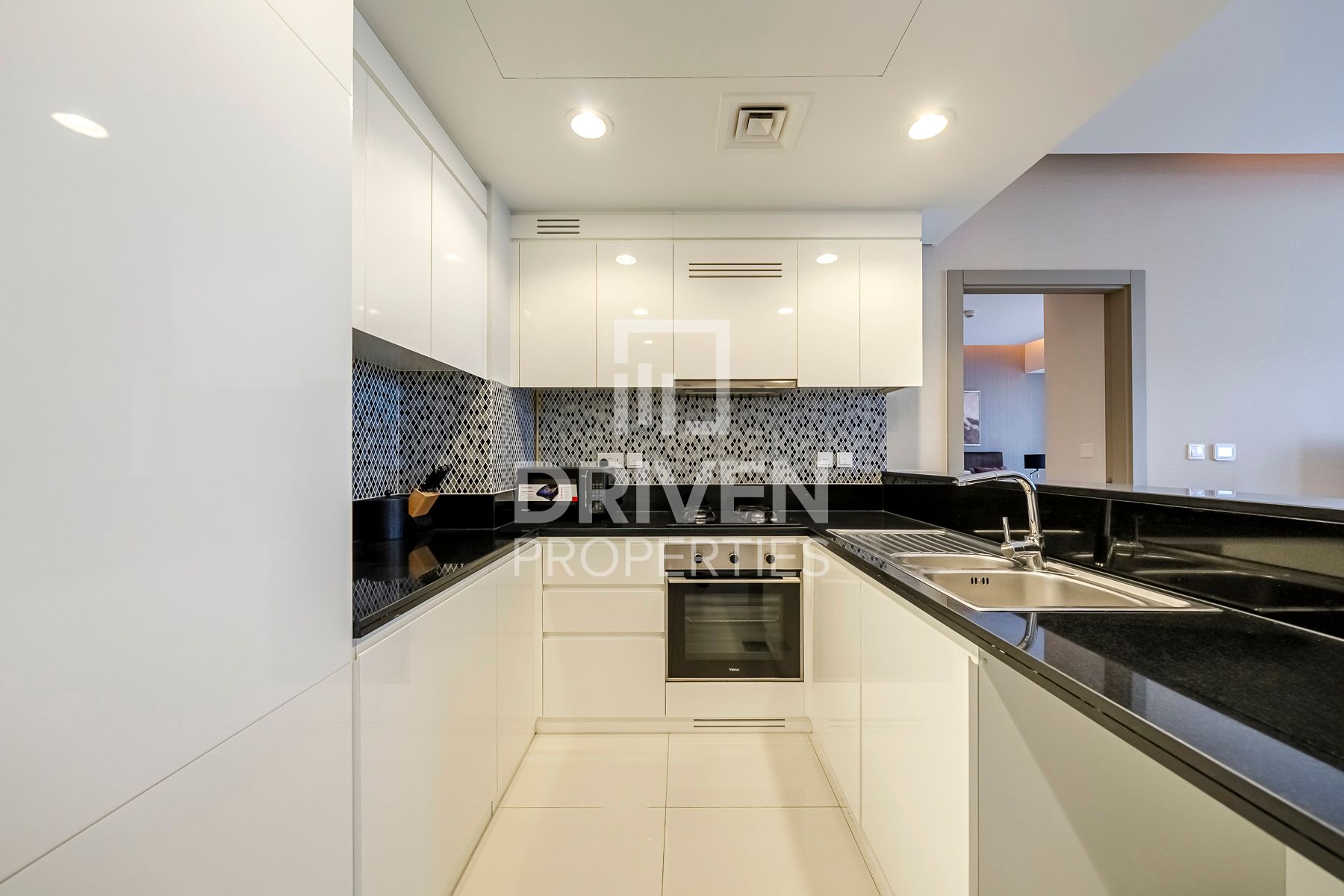 Higher Floor Fully Furnished Ready to Move In