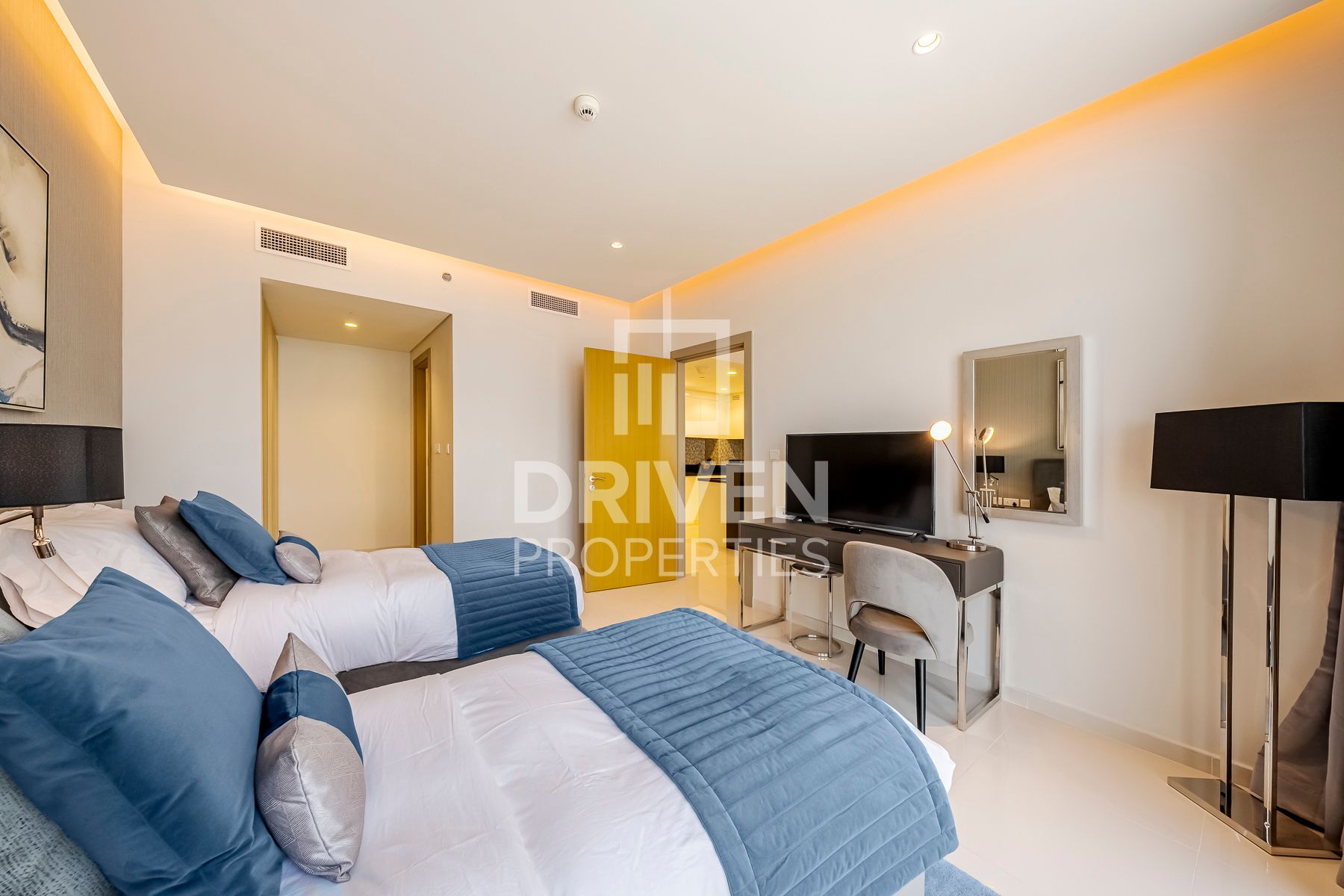 Higher Floor Fully Furnished Ready to Move In