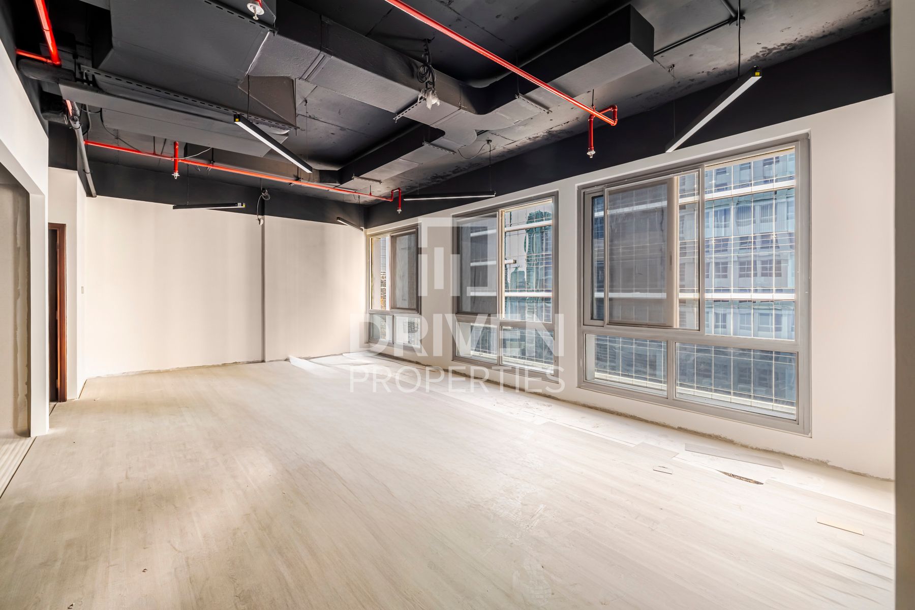 Semi Fitted Office in Heart of Business Bay