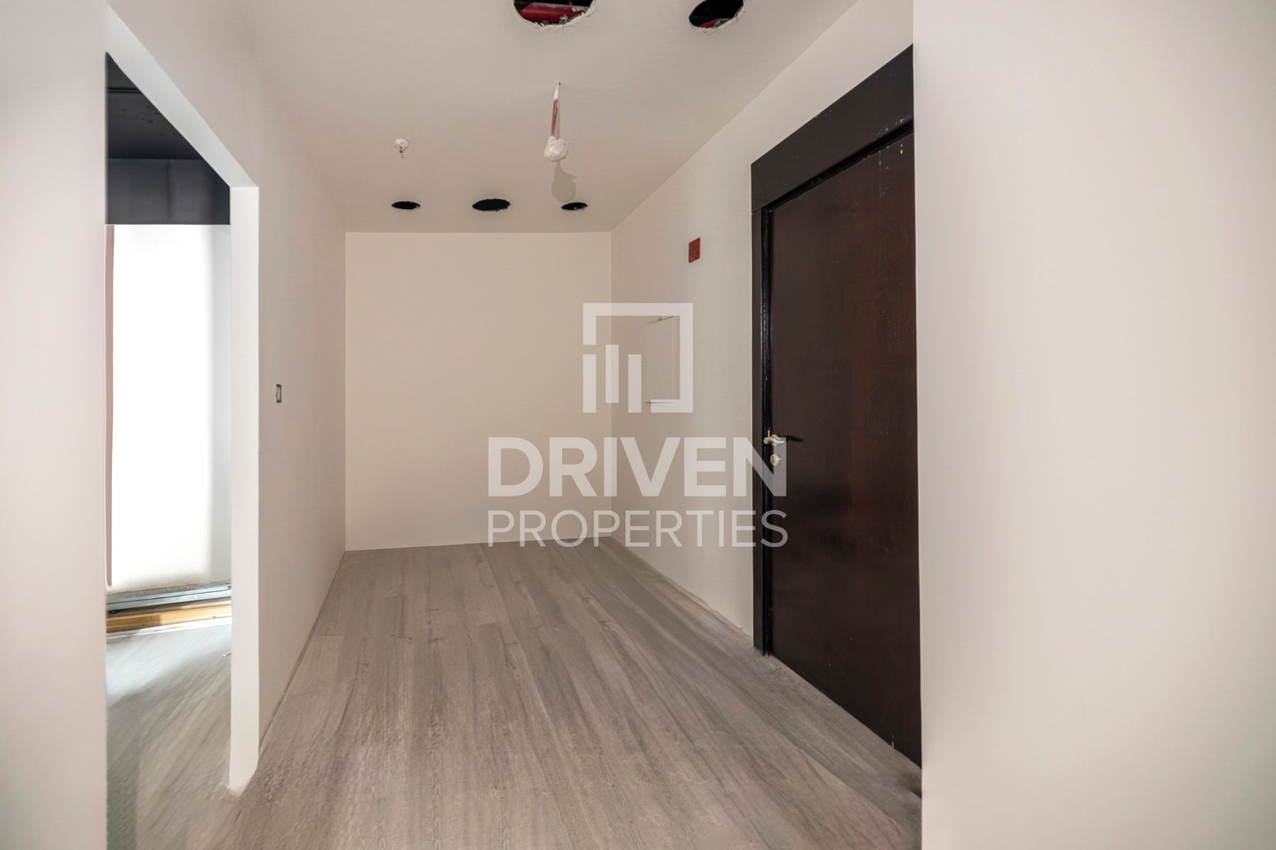 Semi Fitted Office in Heart of Business Bay