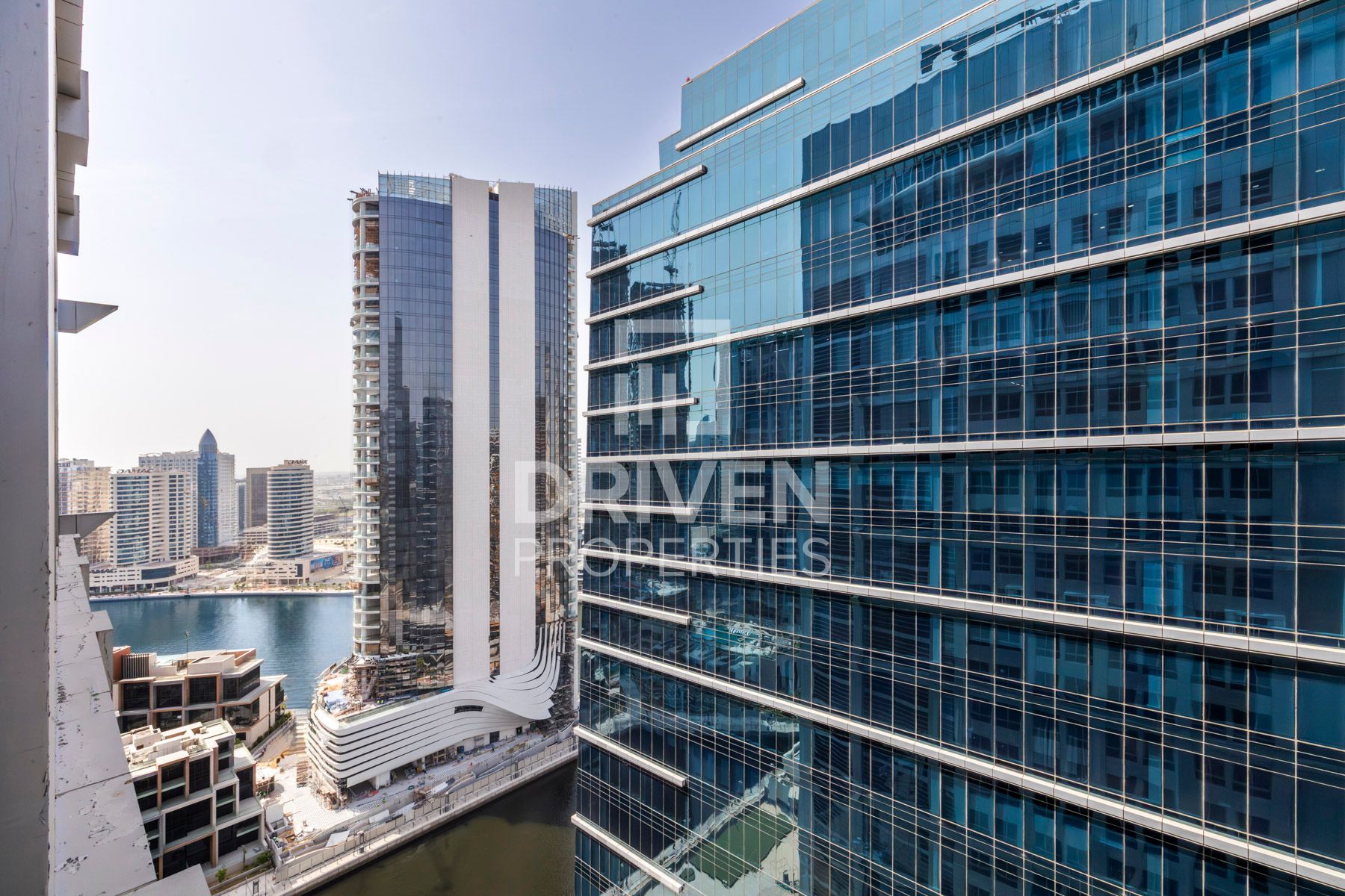 Semi Fitted Office in Heart of Business Bay