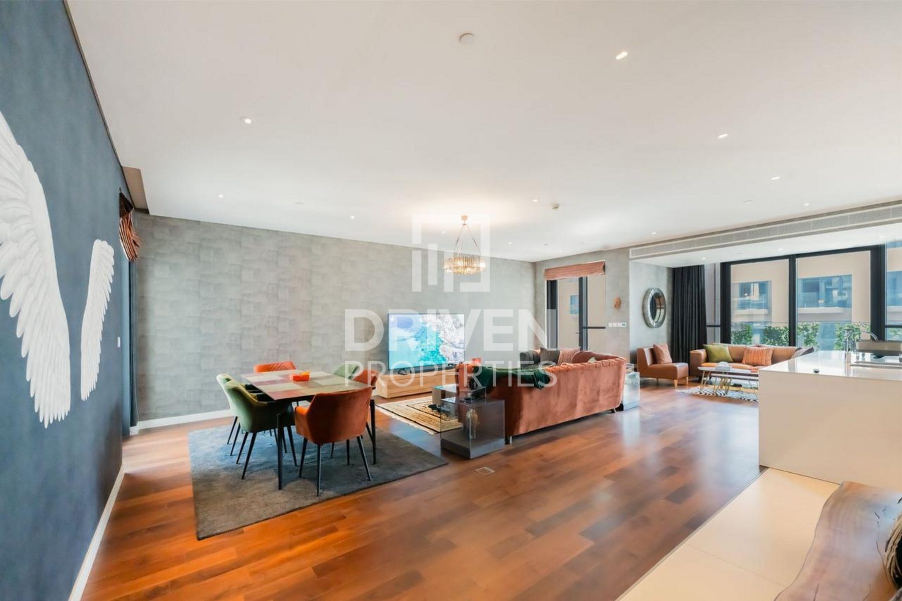 Modern Layout Furnished Prime Location