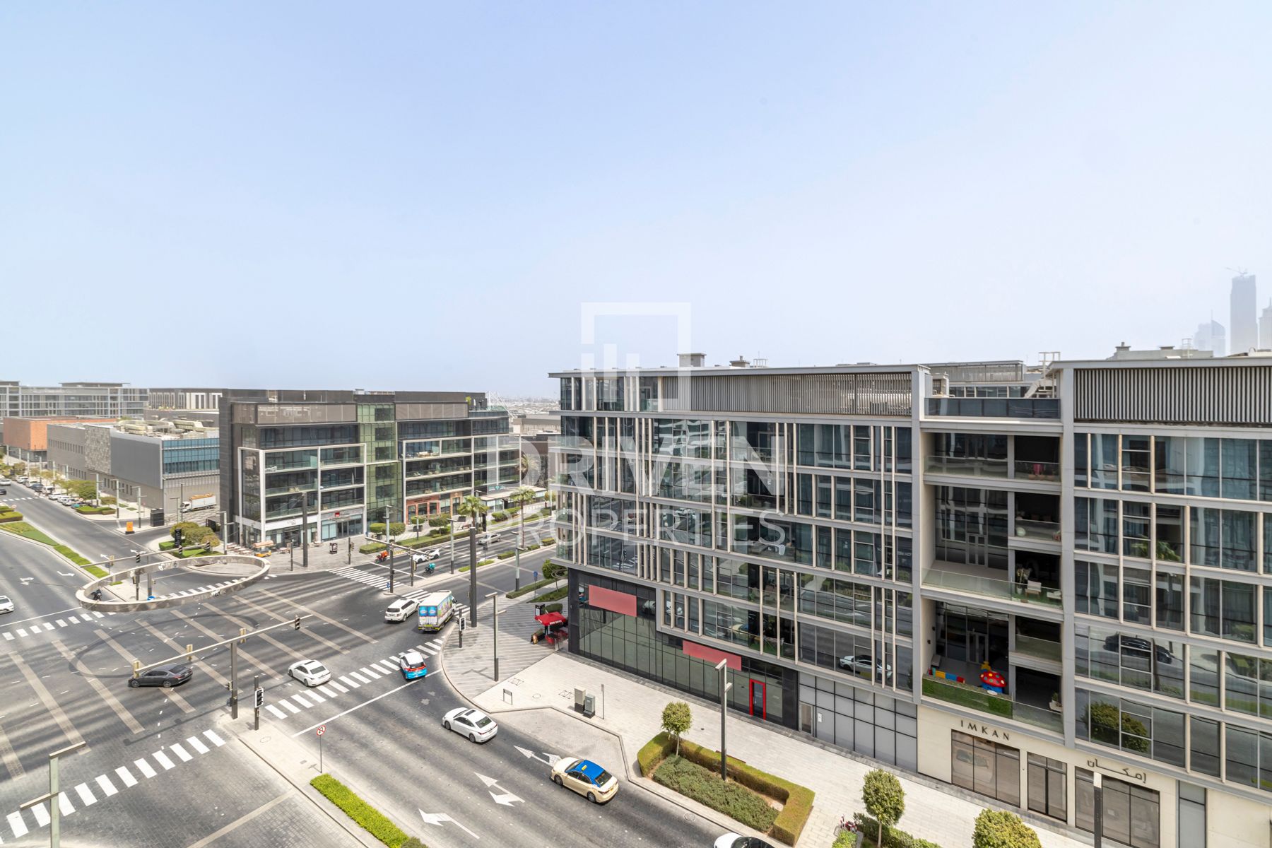 Luxurious Penthouse Vacant with Maid Room