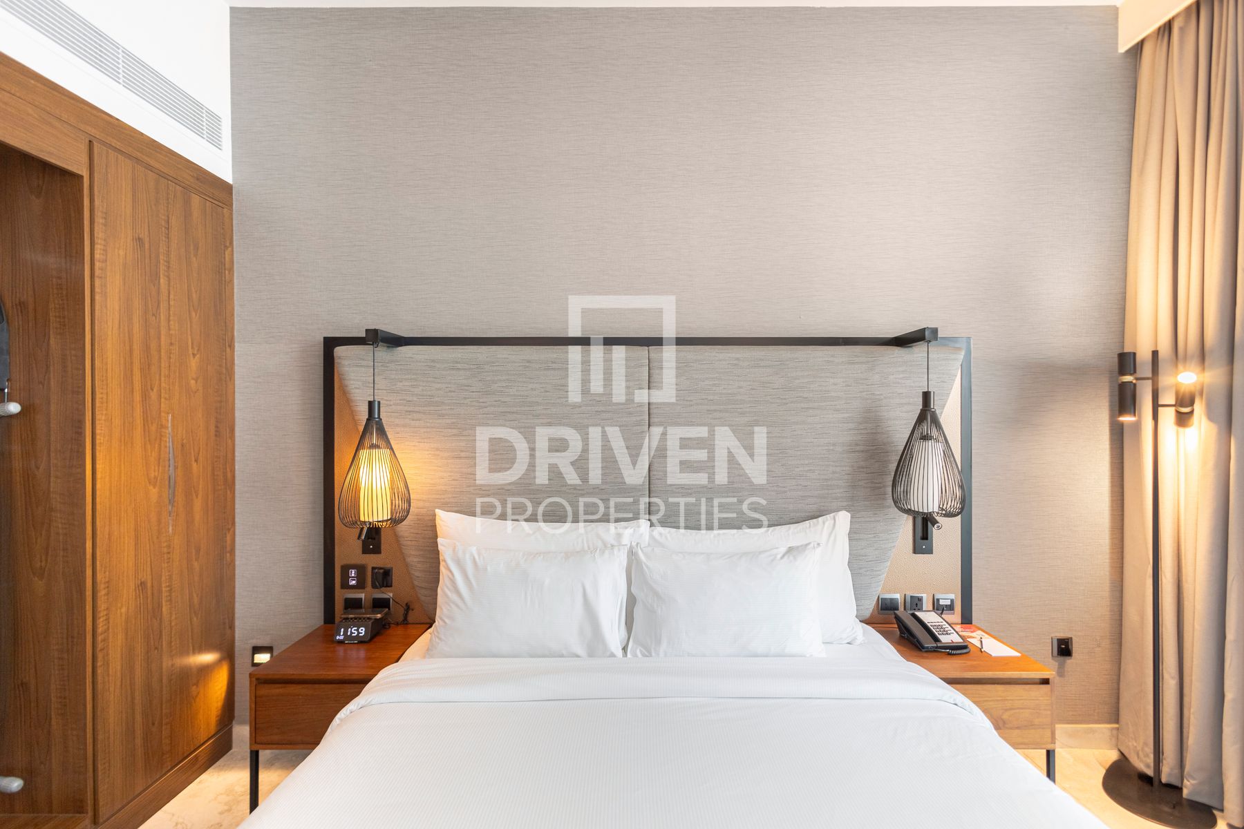 Furnished Mid Floor Studio Featuring Canal View