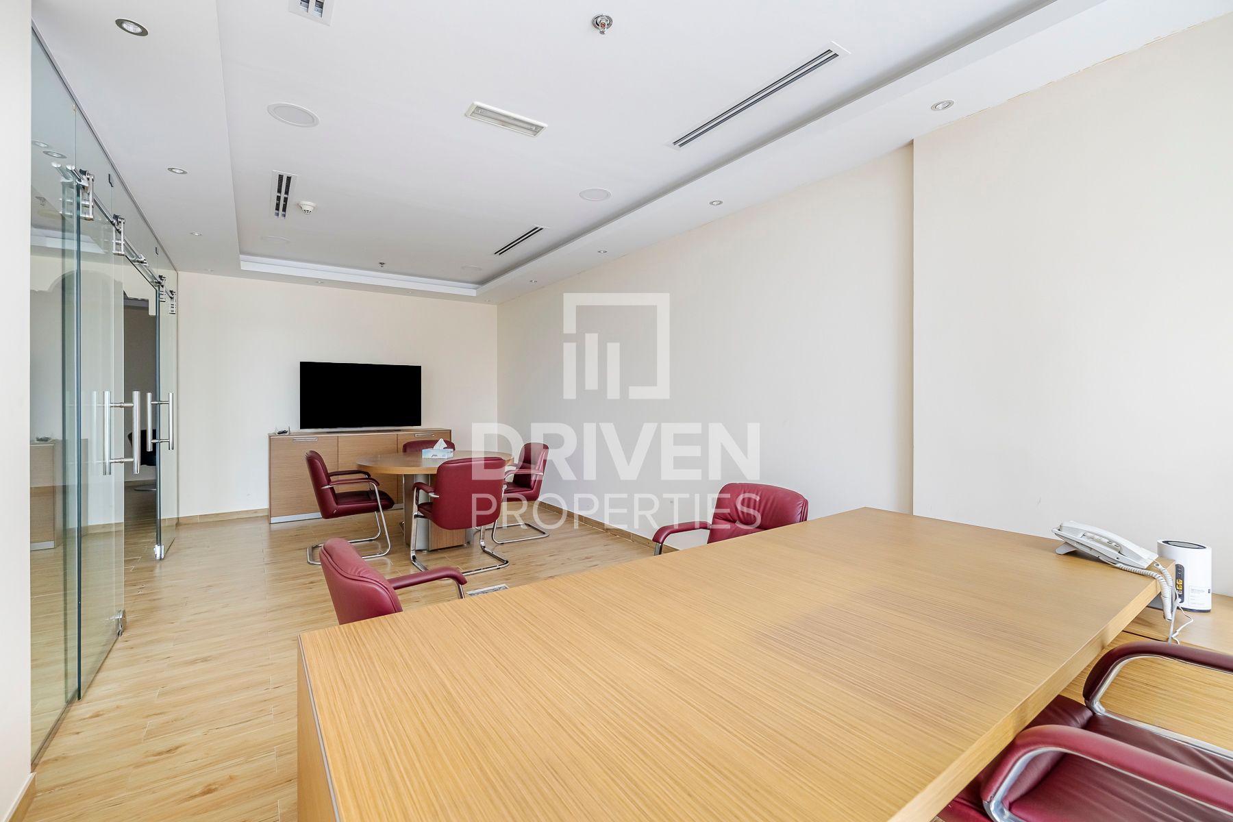 Furnished Office Ready to move in Vacant