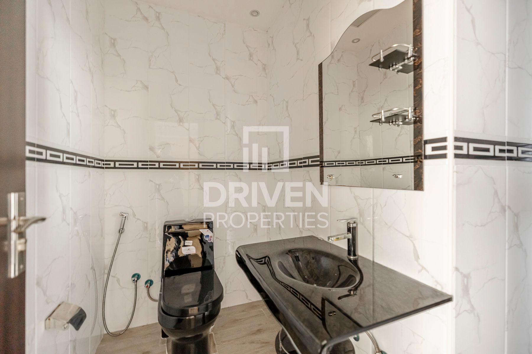 Furnished Office Ready to move in Vacant