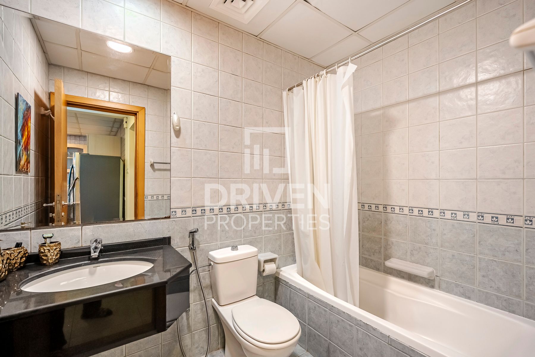 Fully Furnished Near Metro Tranquil Community