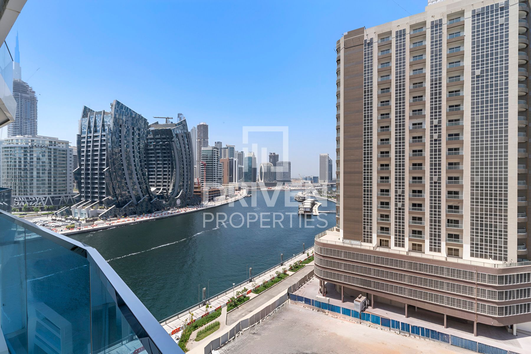 Canal View Ready to Move In New Furniture