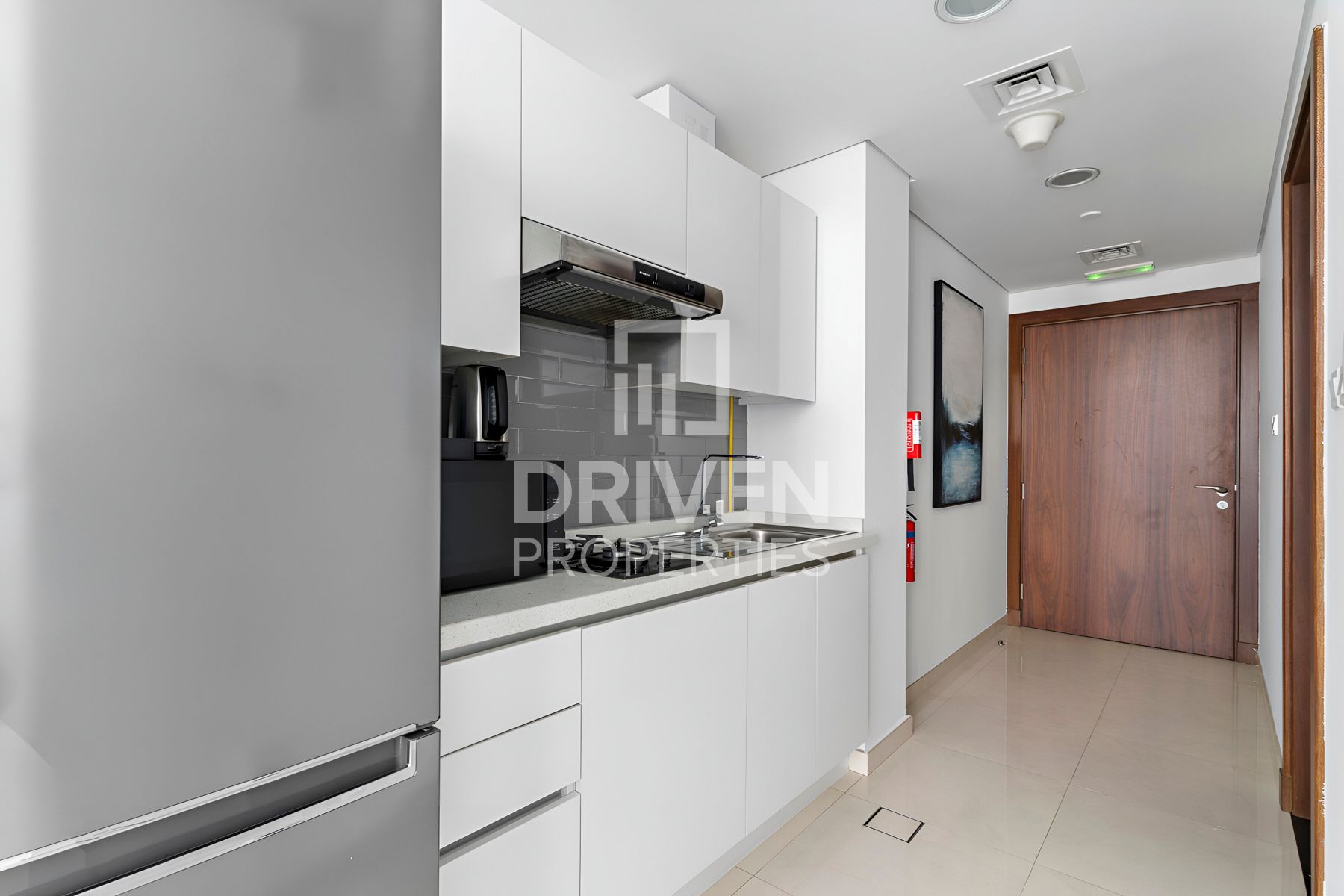 Canal View Ready to Move In New Furniture