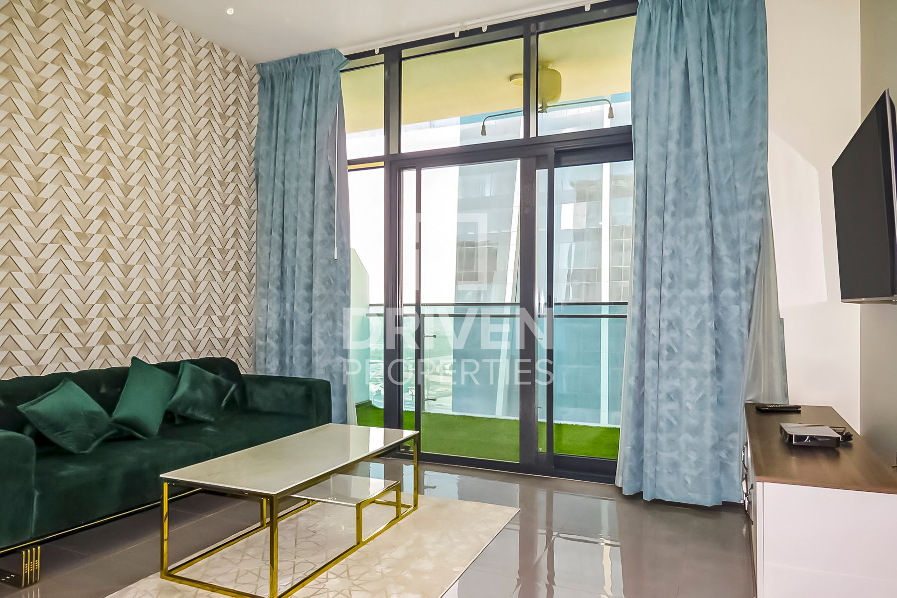 High Floor Prime Location Unique Layout