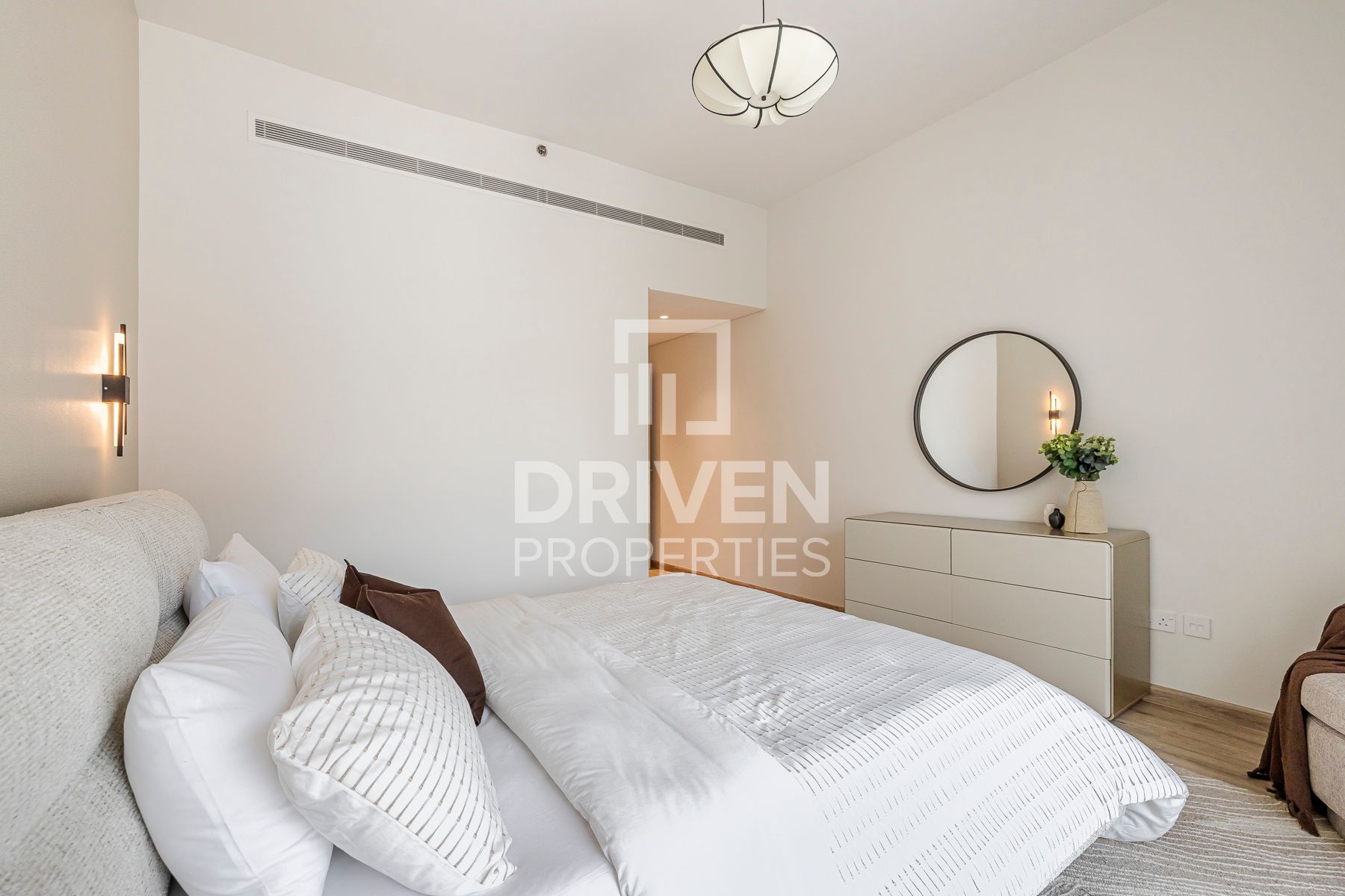 Furnished Vacant Huge Balcony Prime Area