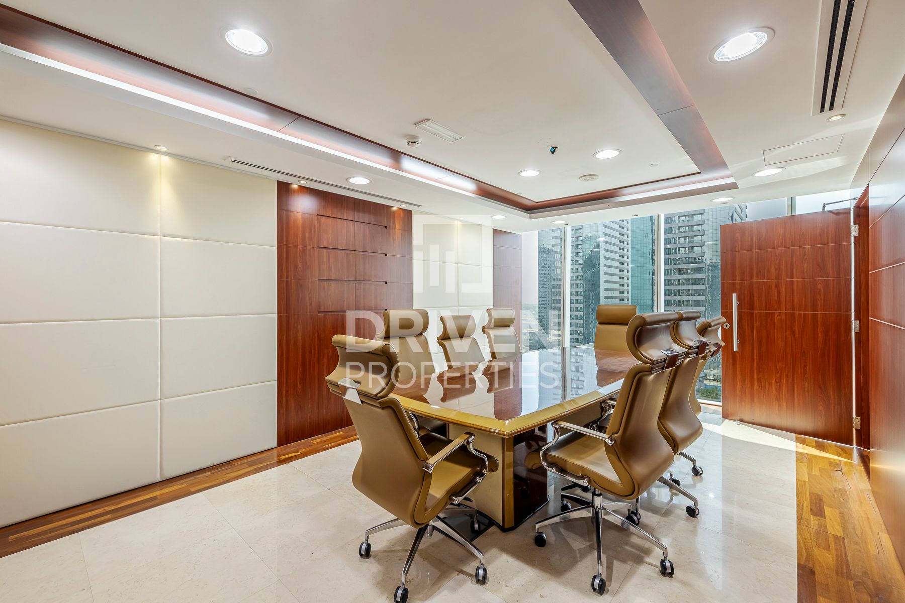 9.5% Net Grade A Exclusive Prime Location