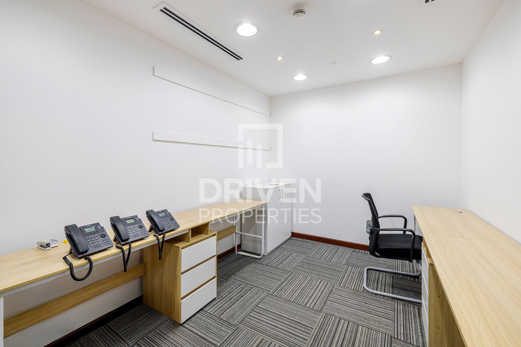 9.5% Net Grade A Exclusive Prime Location