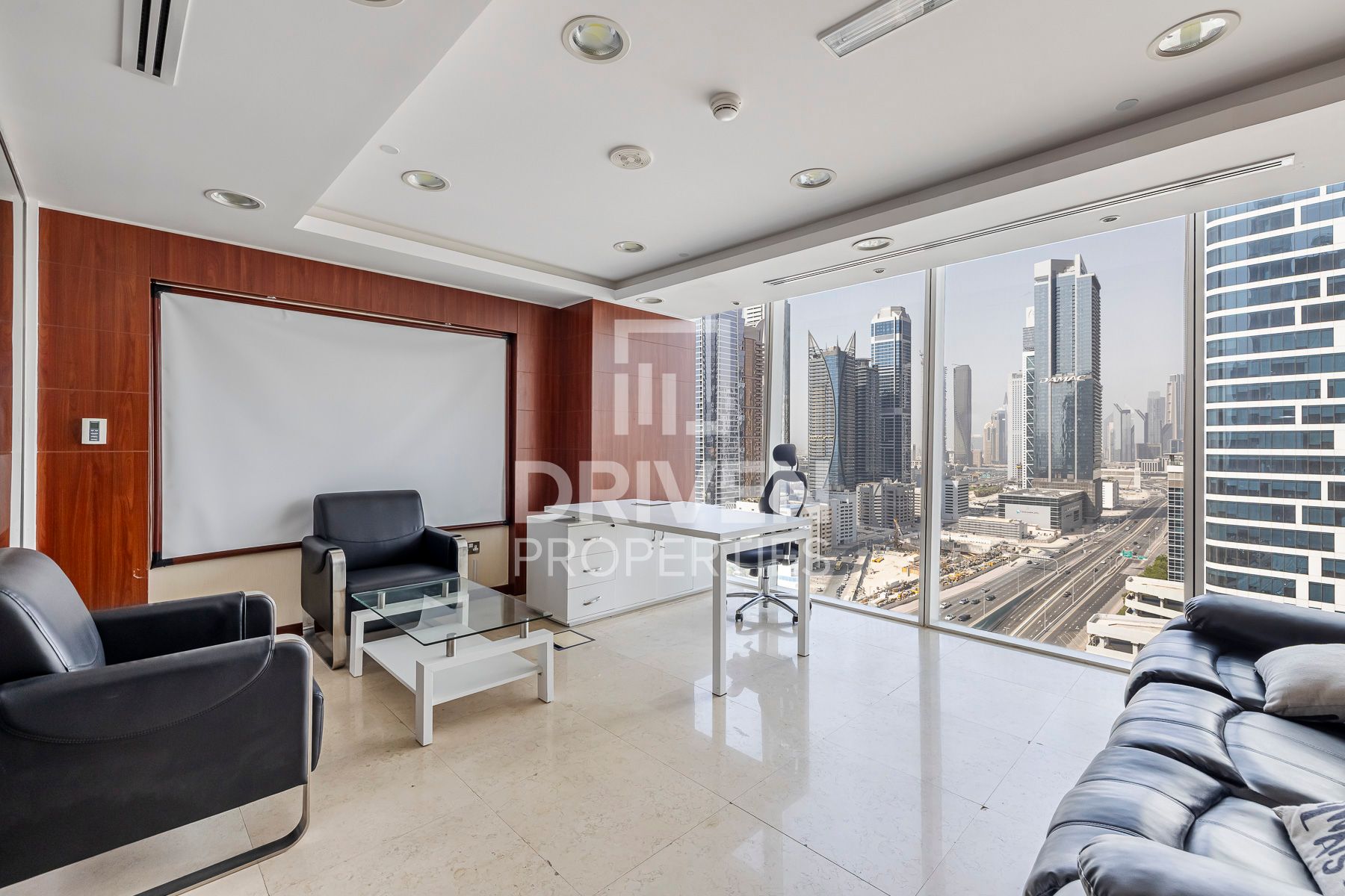 9.5% Net Grade A Exclusive Prime Location