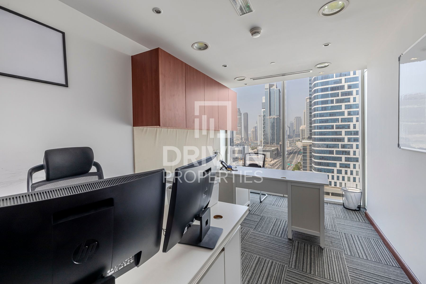 9.5% Net Grade A Exclusive Prime Location