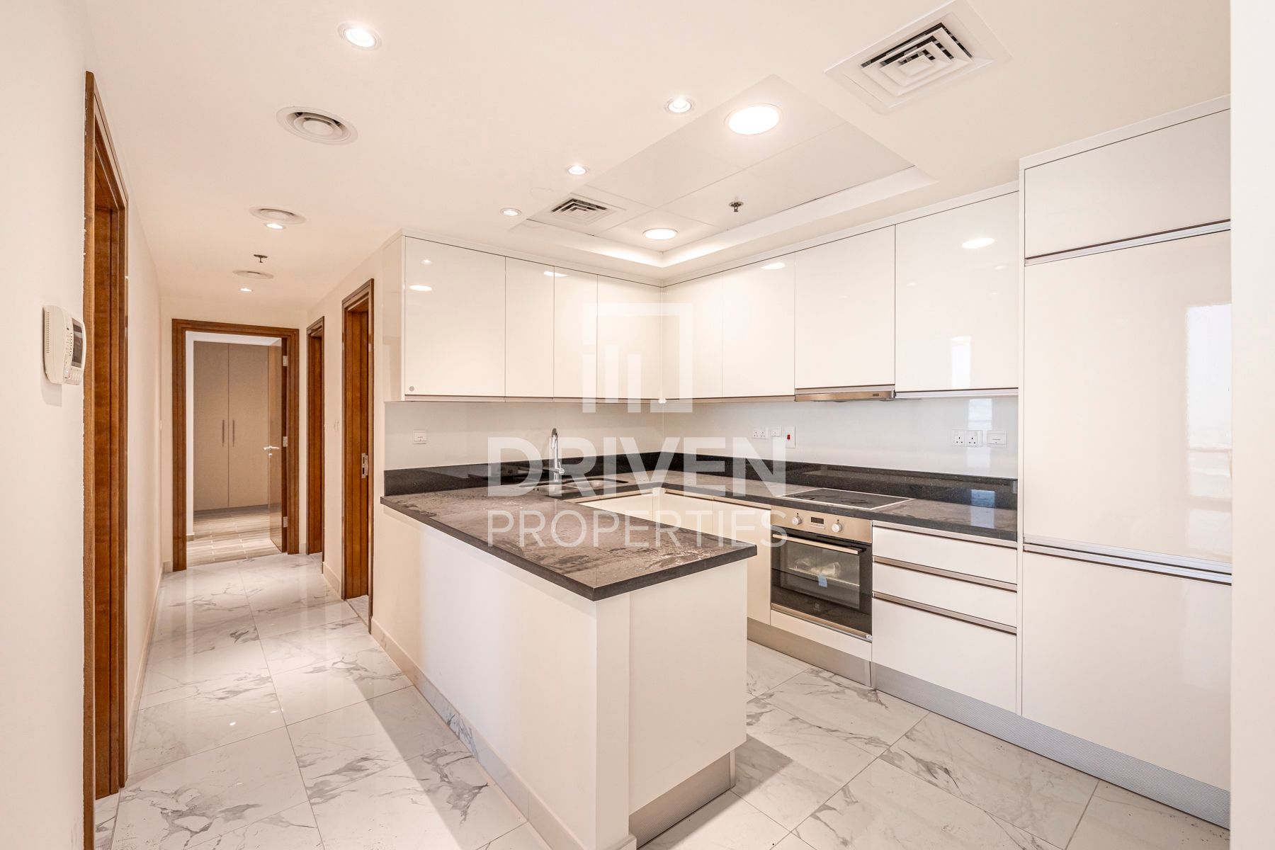 Brand New Upper Level Living Ready to Move in