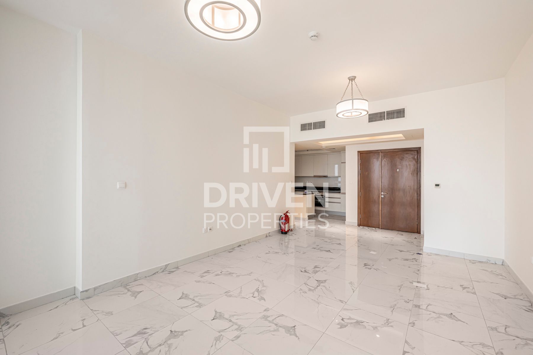 Brand New Upper Level Living Ready to Move in