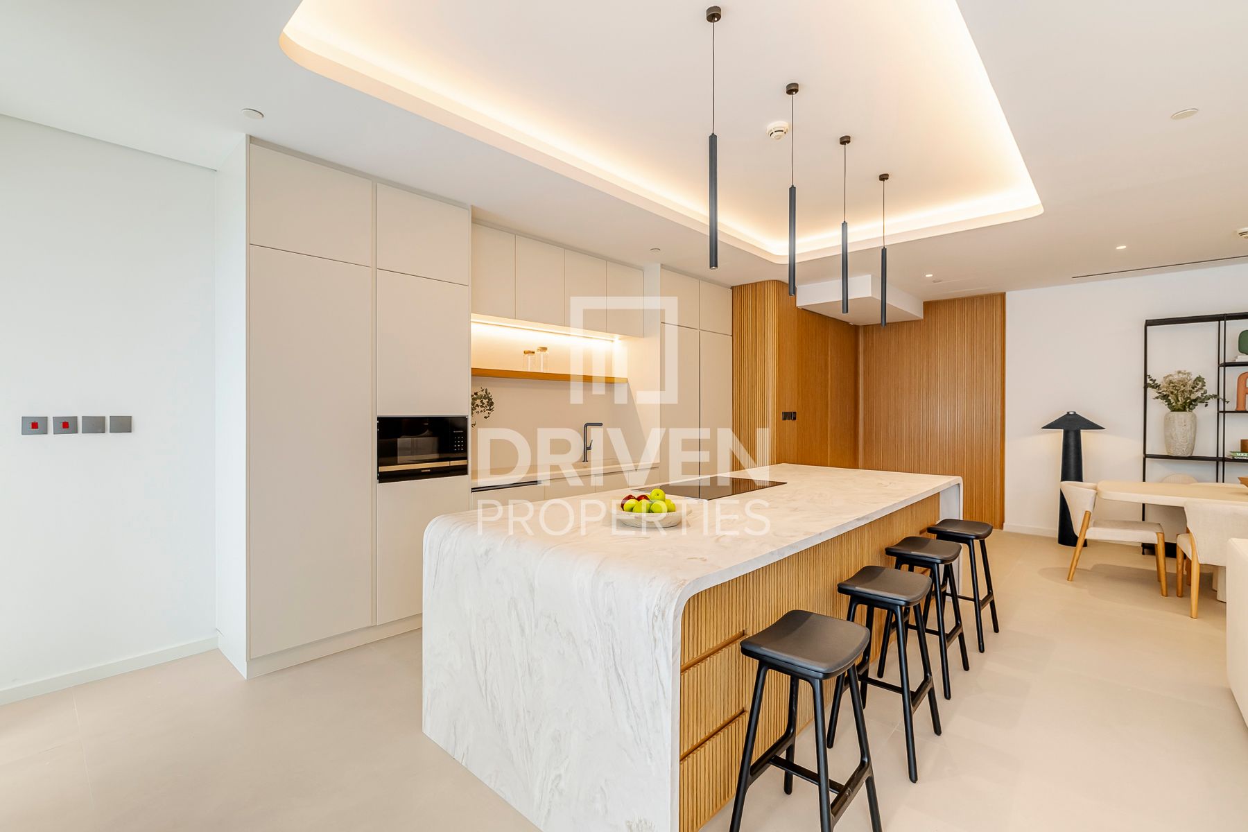 Ready to Move In Fully Upgraded and Furnished