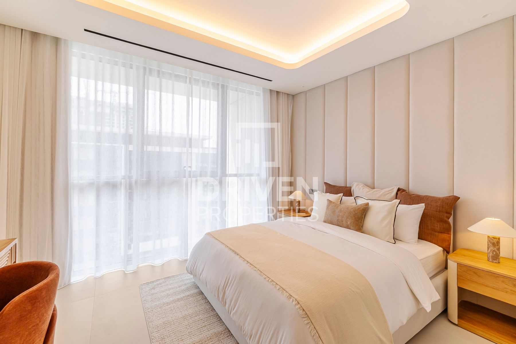 Ready to Move In Fully Upgraded and Furnished