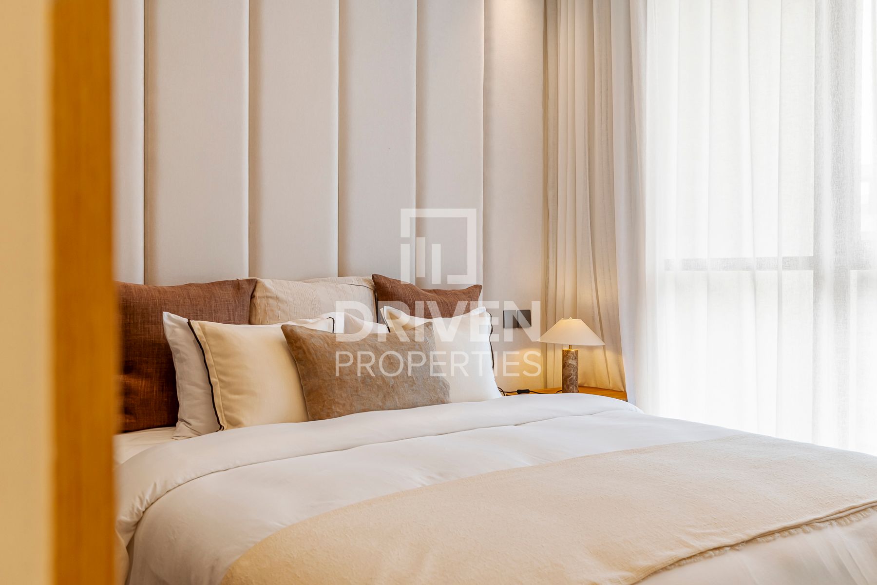 Ready to Move In Fully Upgraded and Furnished