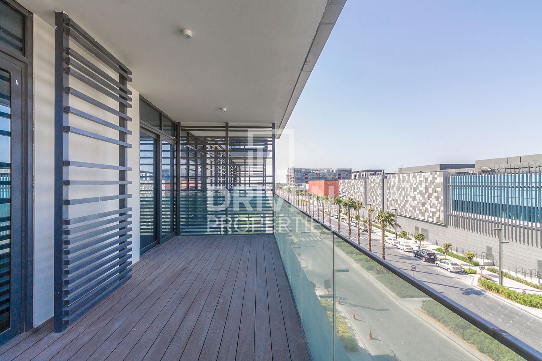 Spacious Layout with Maids Room High ROI