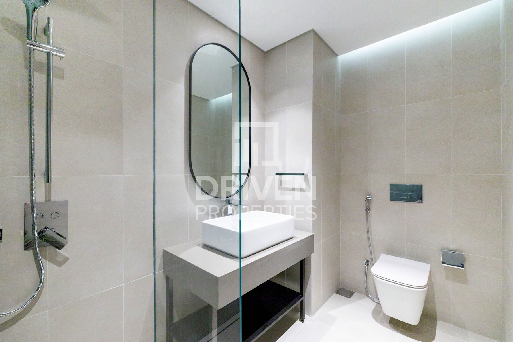 Brand New Modern Layout Prime Location