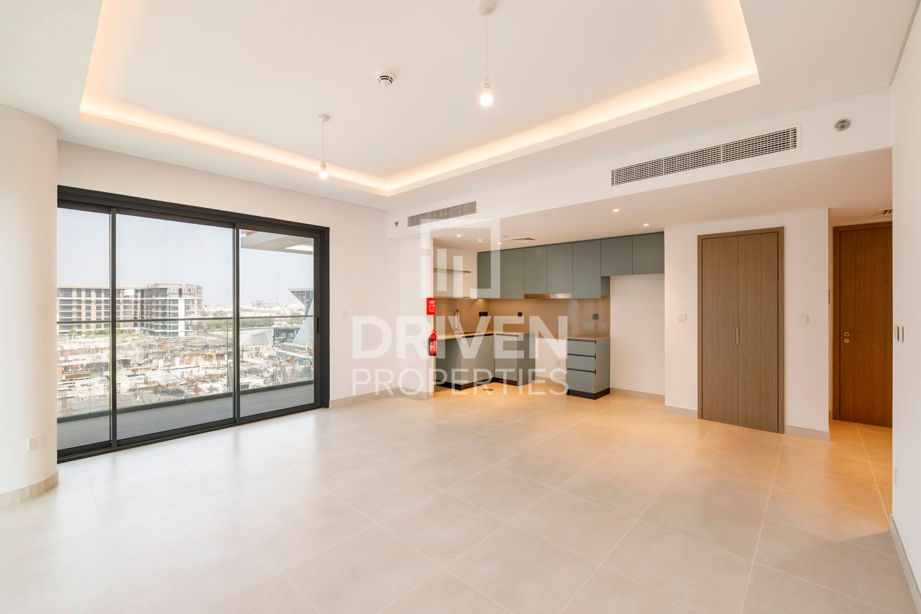 Brand New Modern Layout Prime Location