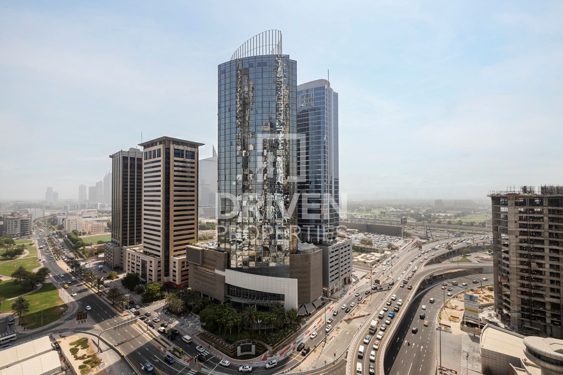 Ready to Move in Spacious Layout Chiller Free