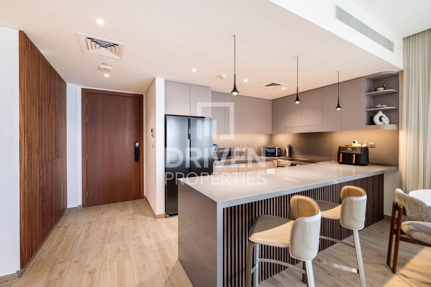 Top Floor Upgraded Corner Unit Vacant