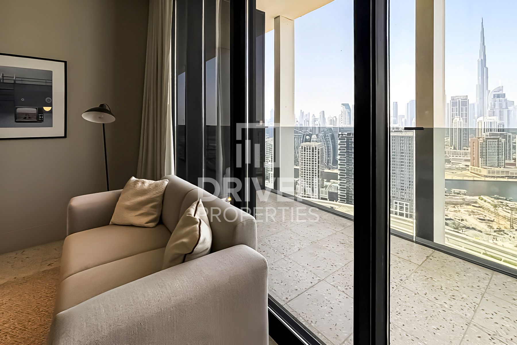 Cozy Studio Burj Khalifa View 12 cheques