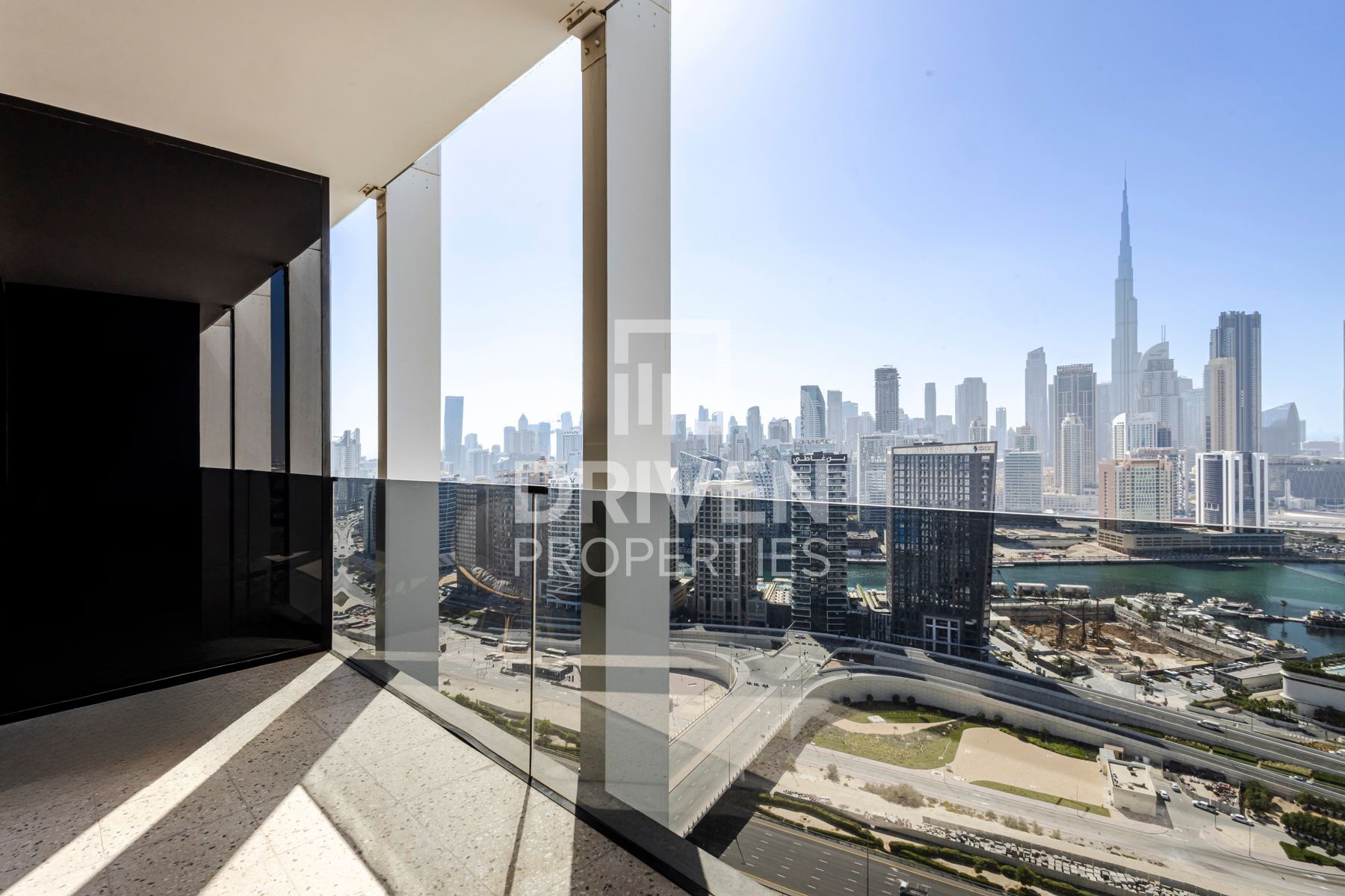 Cozy Studio Burj Khalifa View 12 cheques