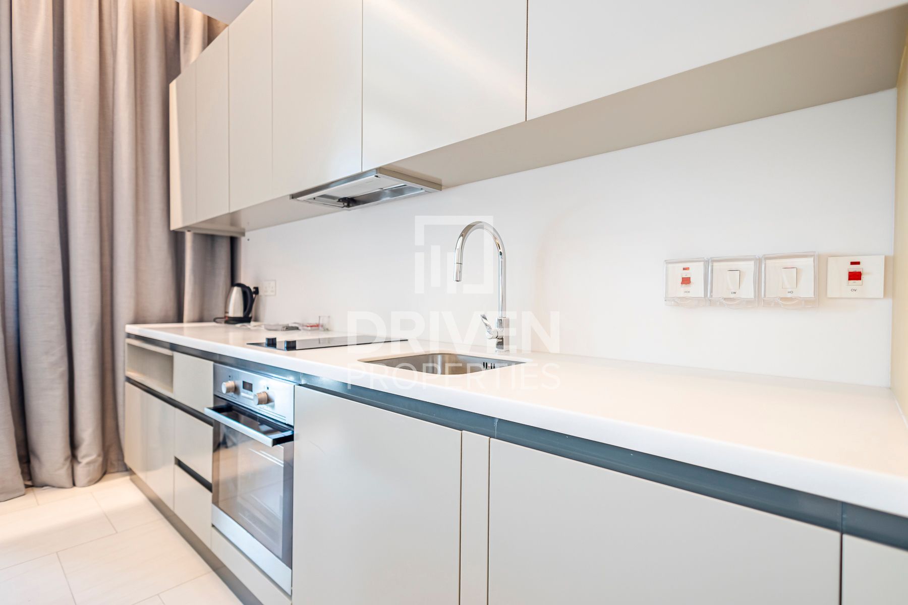 Modern Layout Furnished Best Location