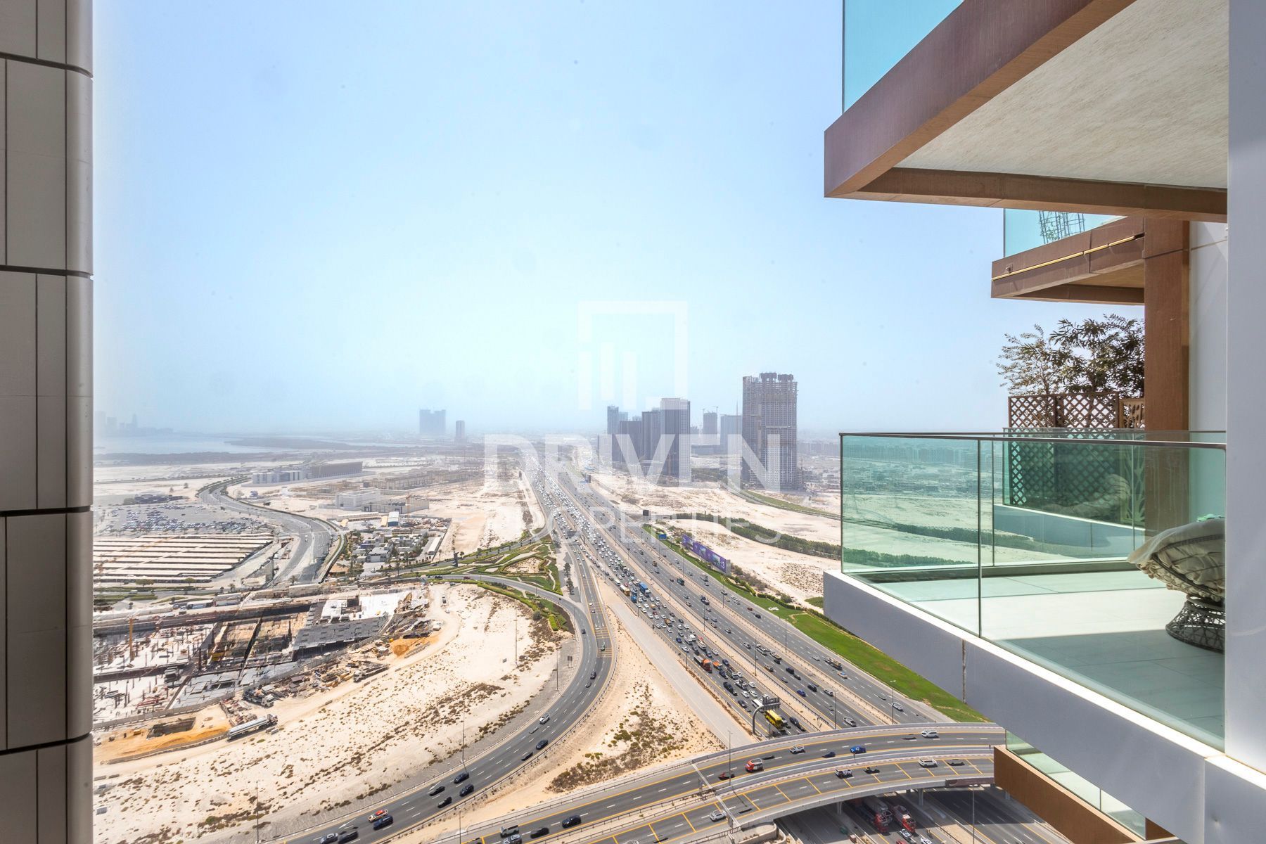 Modern Layout Furnished Best Location