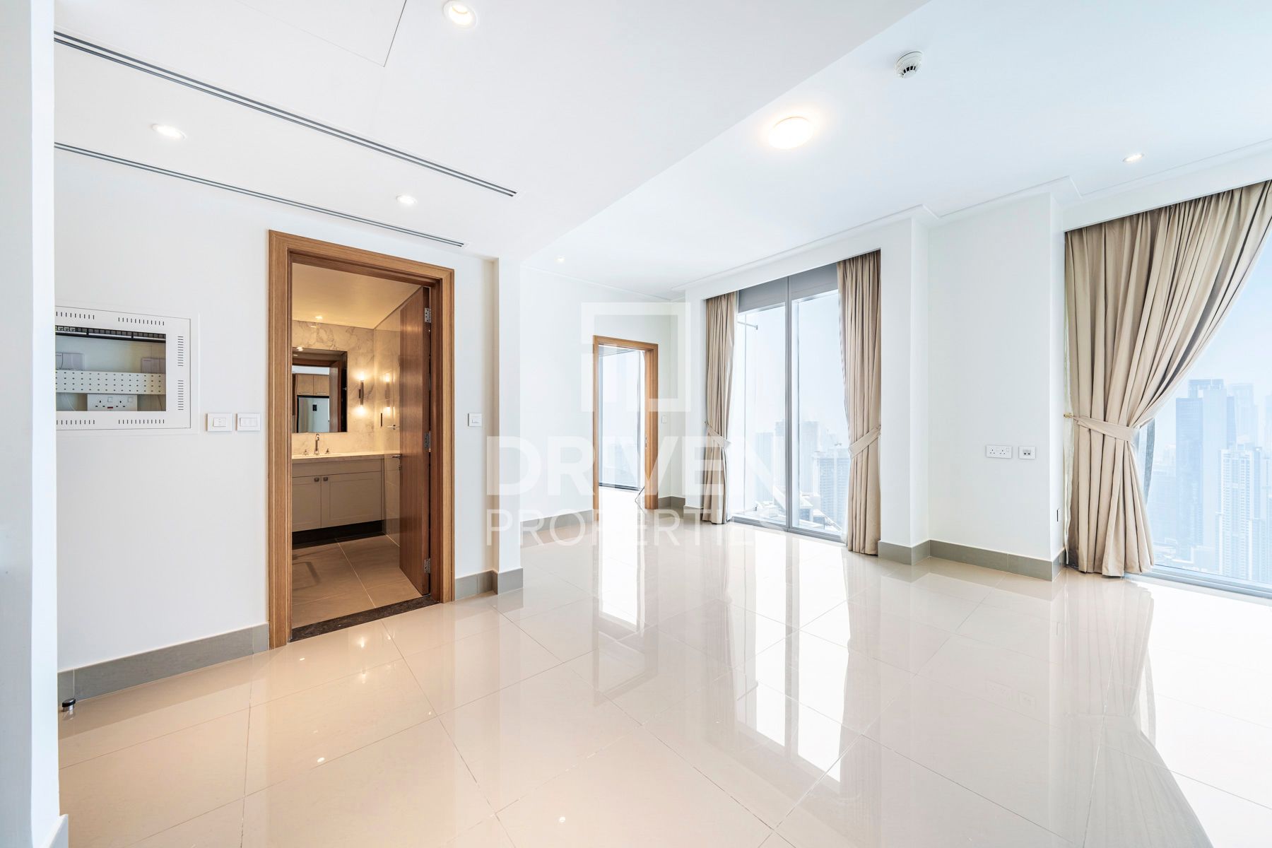 Vacant Sky Collection Stunning Downtown View