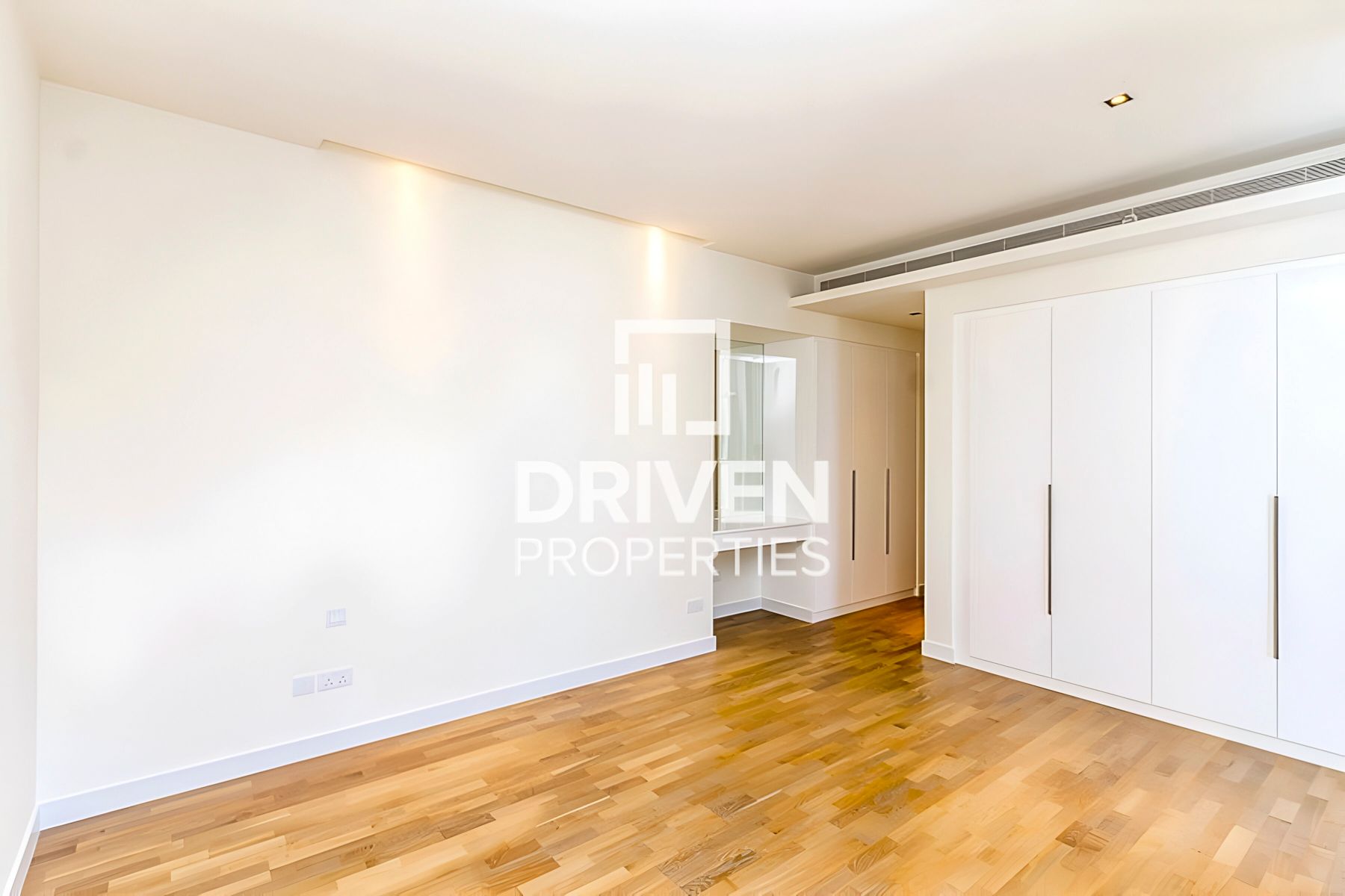 Ready to move in and Spacious Apartment Well-managed