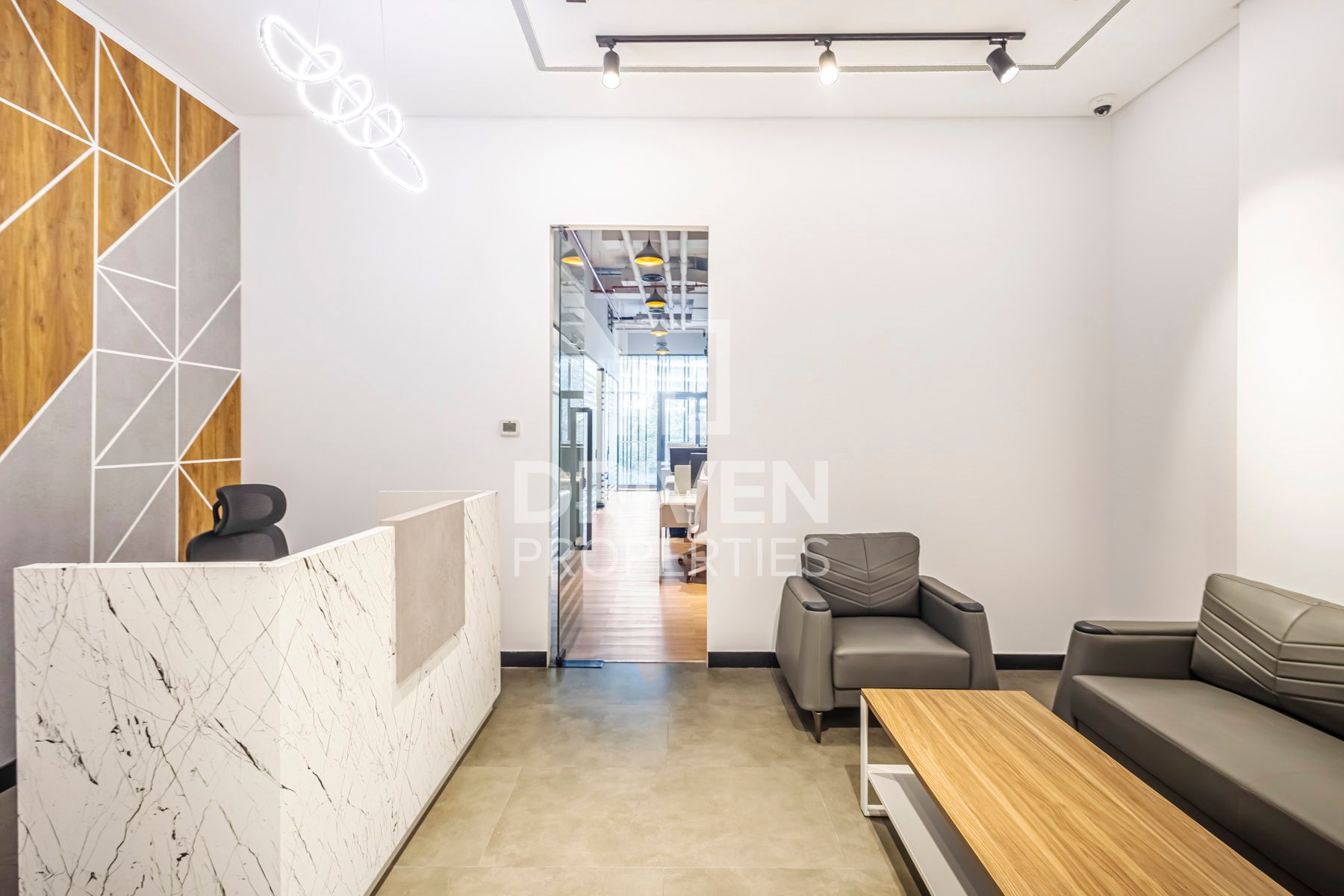 Prime Location Unique Layout Furnished