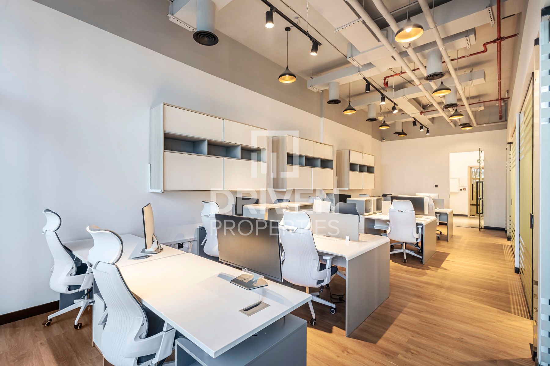 Prime Location Unique Layout Furnished