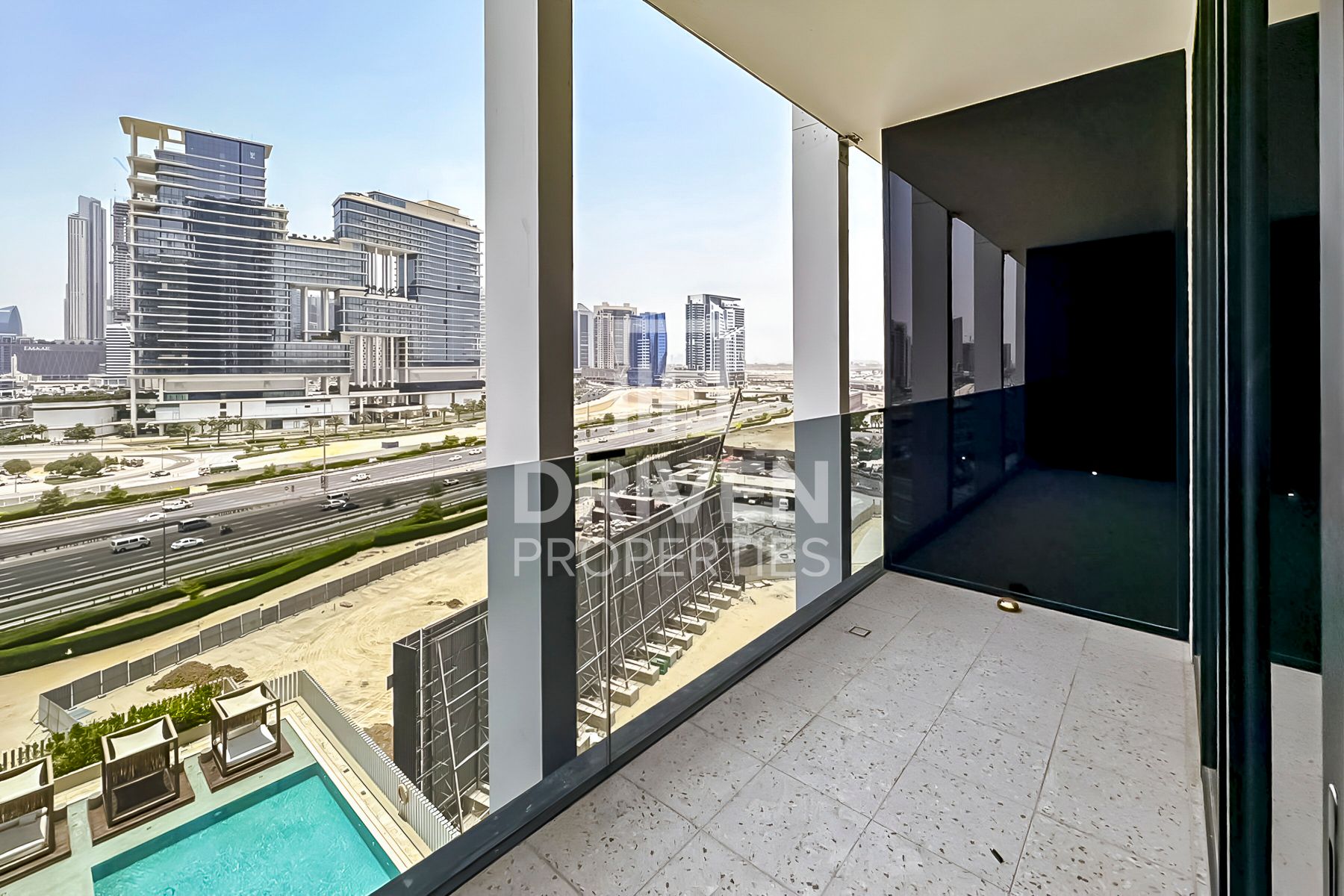 Cozy Studio Fully Furnished Burj View