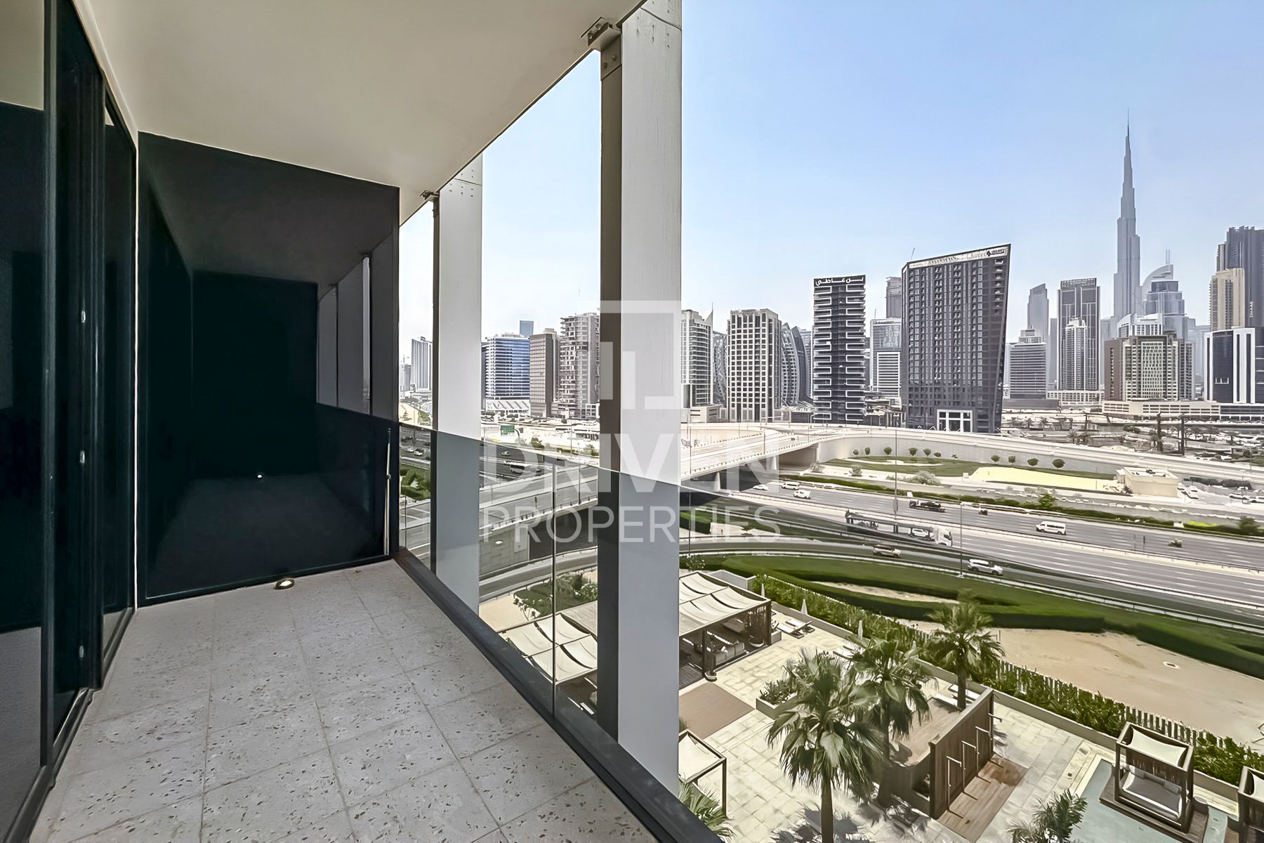 Cozy Studio Fully Furnished Burj View