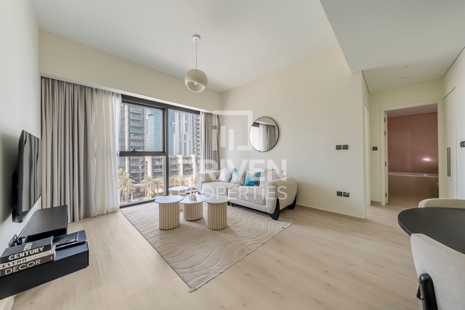 Mid Floor Fully Furnished Ready to move in