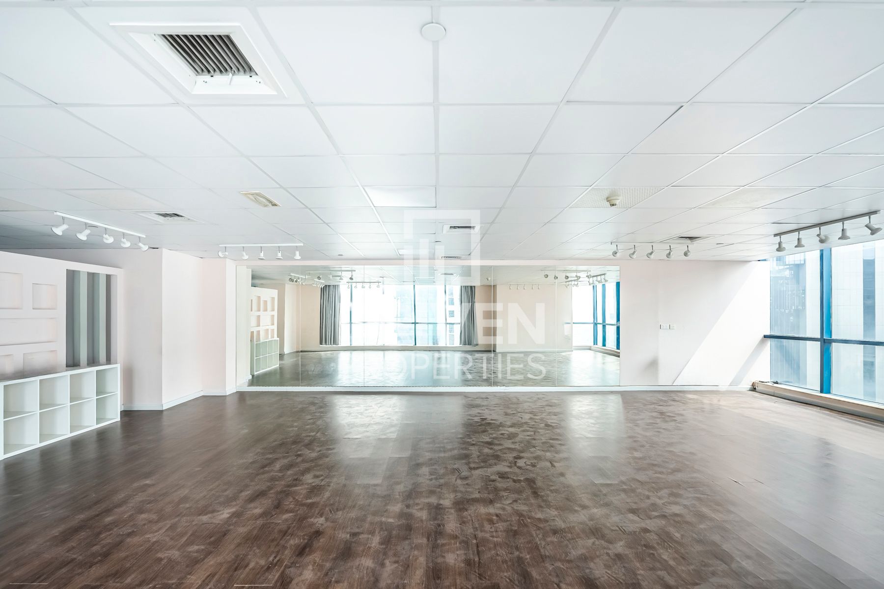 Prime Location Mid Floor Spacious Office Unit