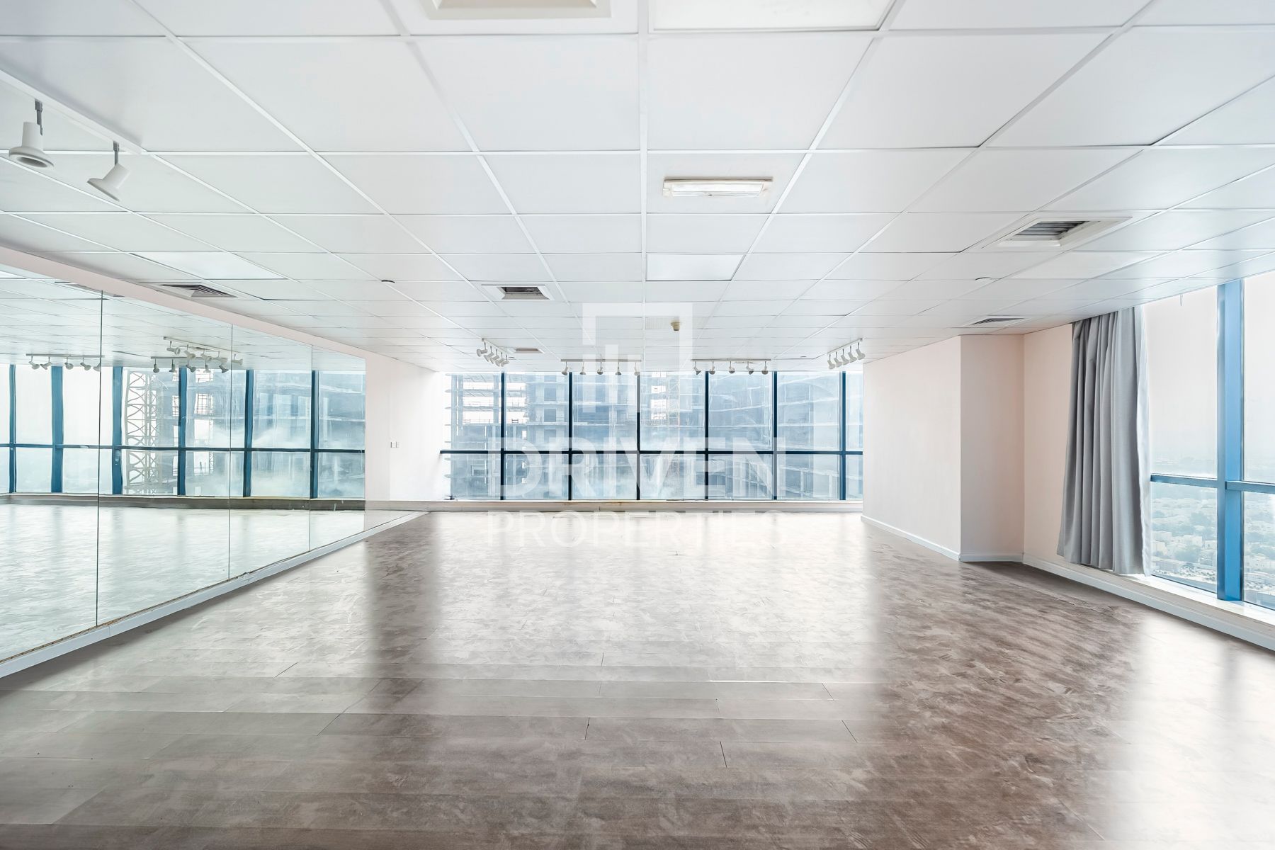 Prime Location Mid Floor Spacious Office Unit