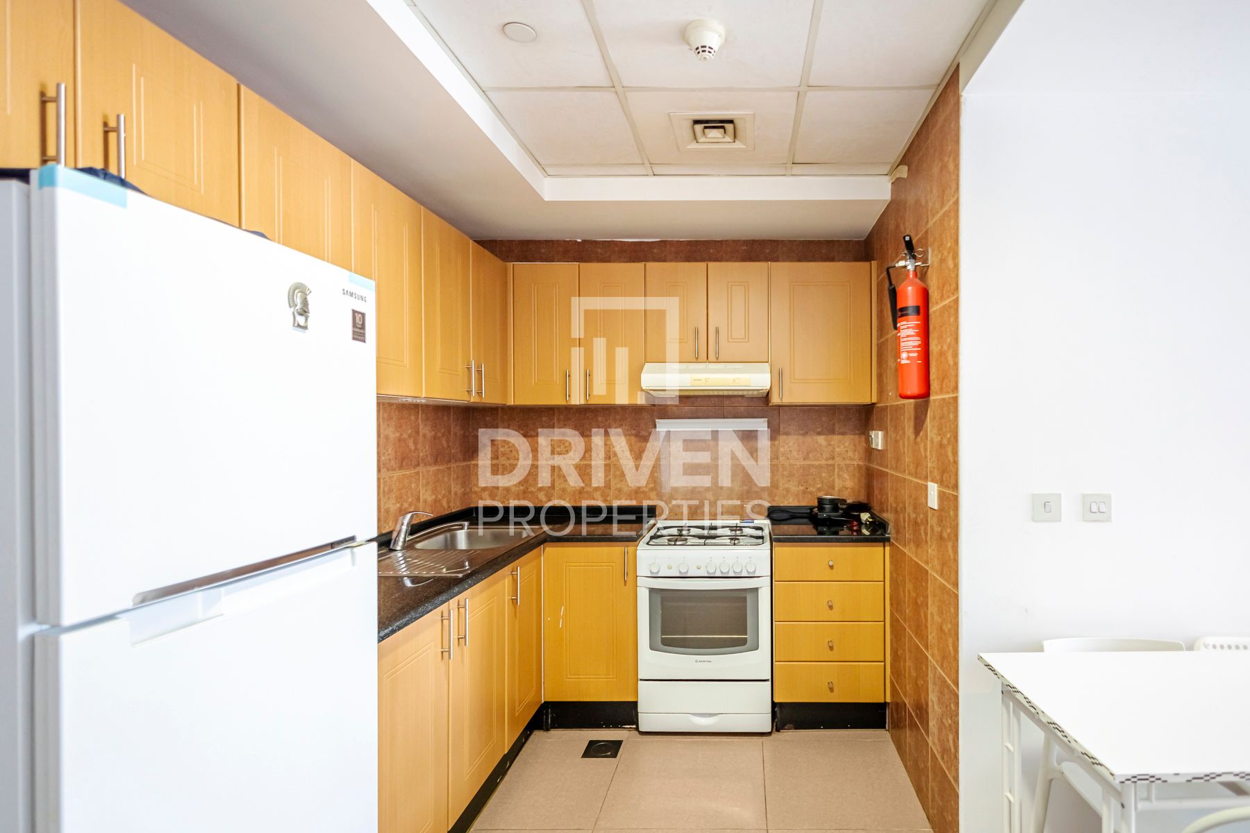 Furnished Studio with Canal and Pool View