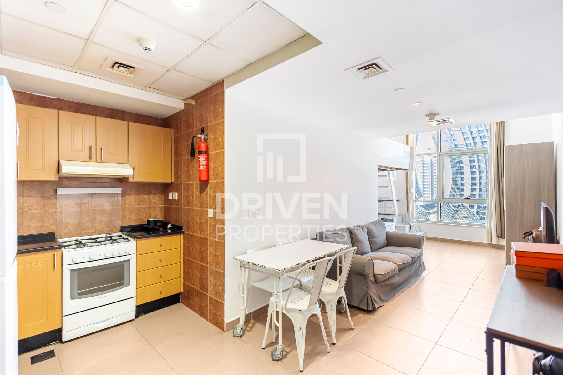 Furnished Studio with Canal and Pool View