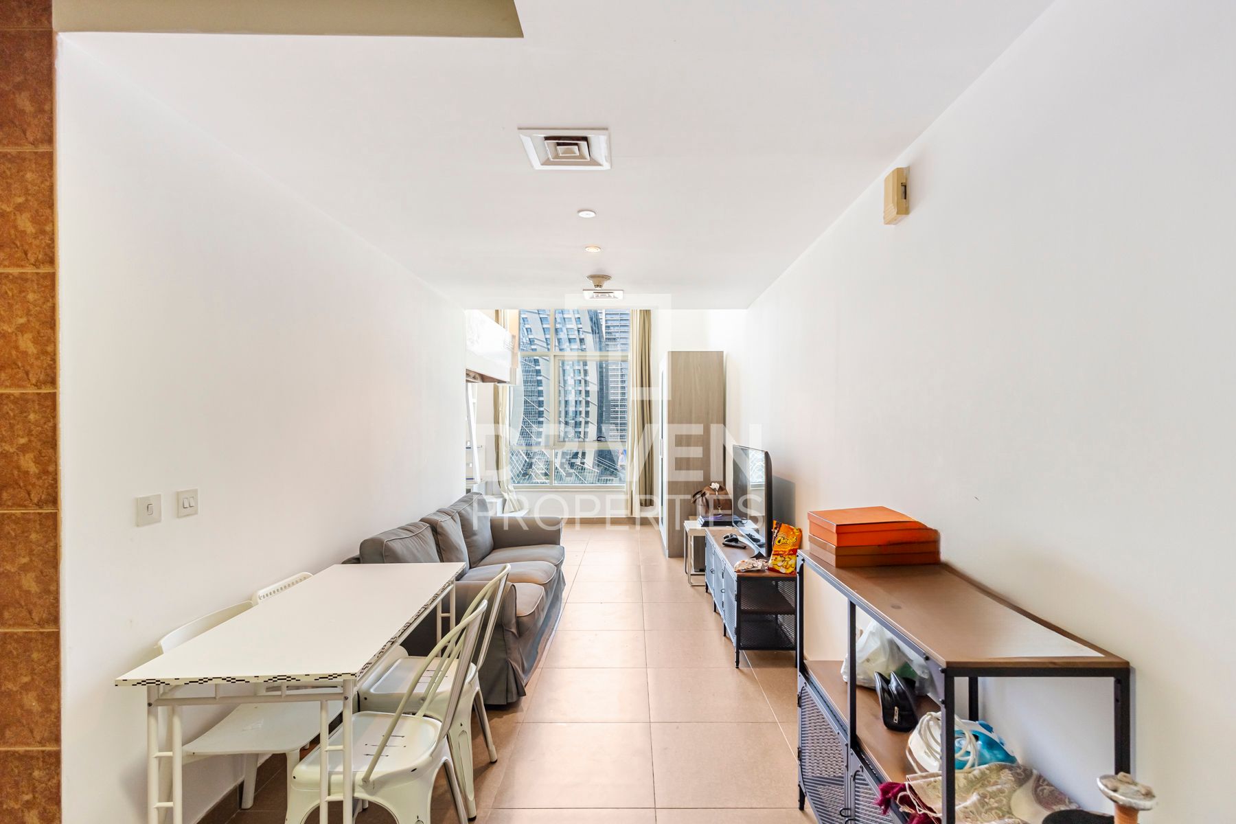 Furnished Studio with Canal and Pool View