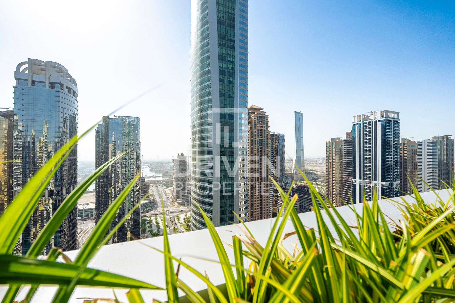 Premium Location Spacious Layout Lake View