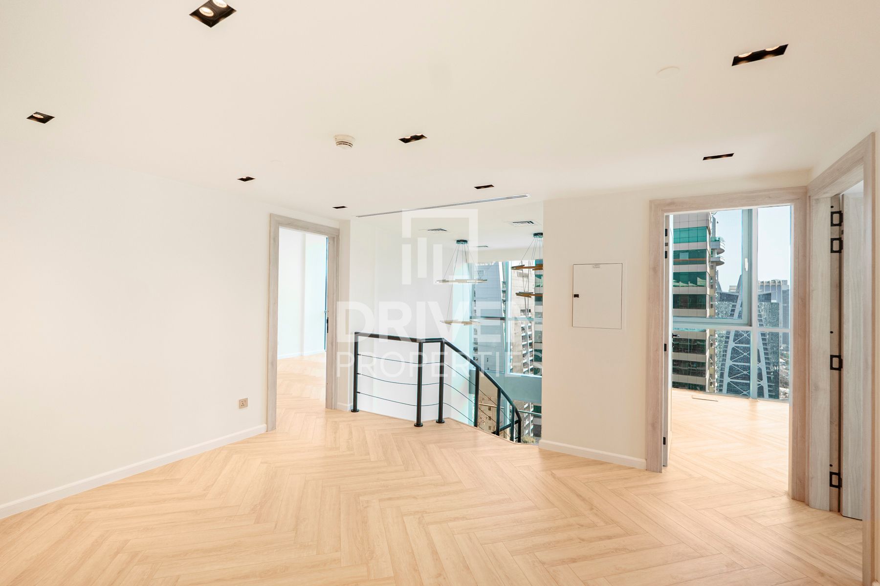 Premium Location Spacious Layout Lake View