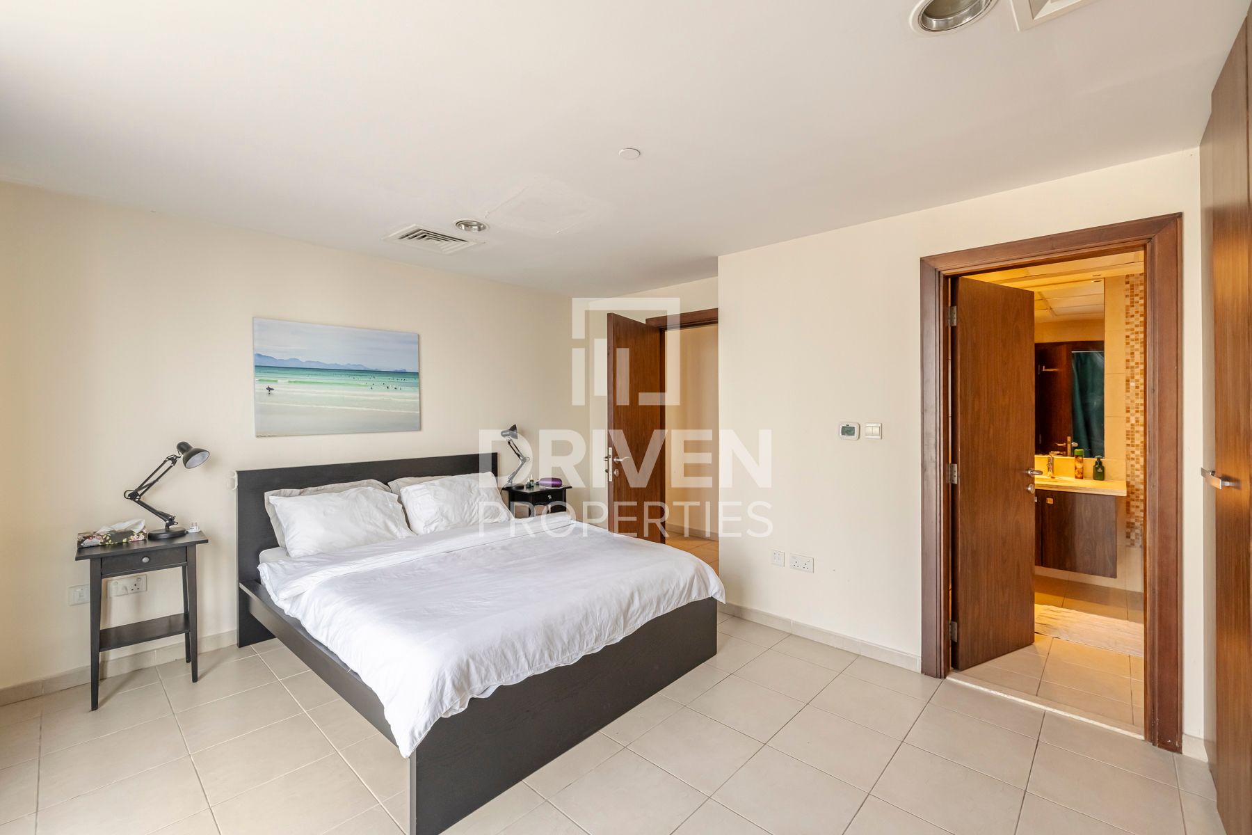 Spacious Layout Rented Great Investment